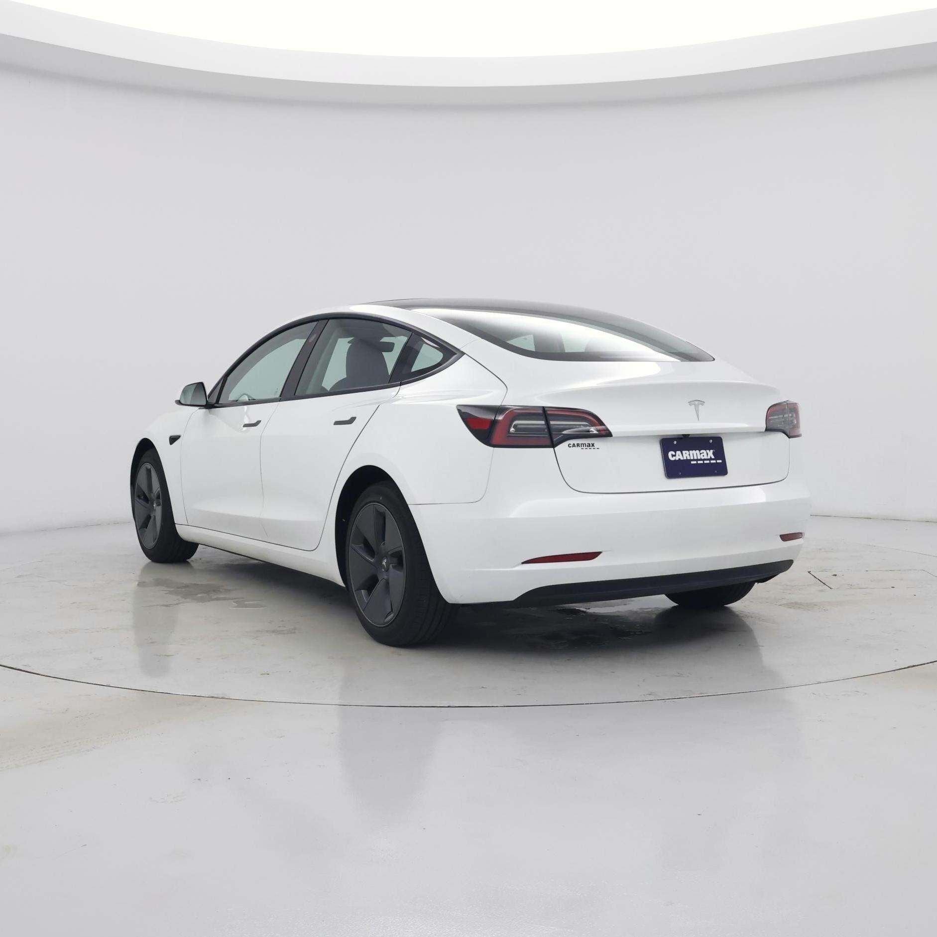 Thumbnail: 2023 Tesla Model 3 - 2