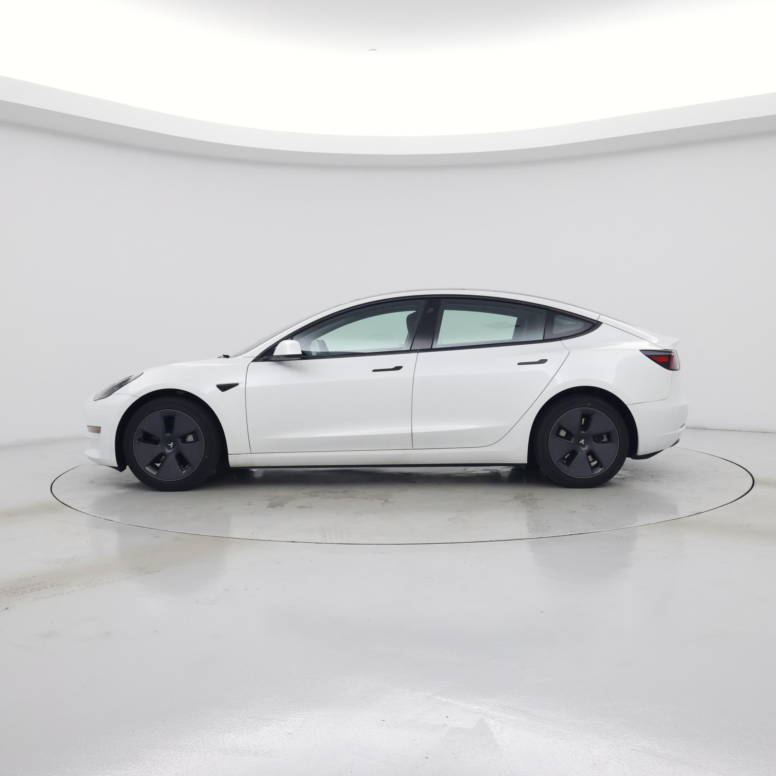Thumbnail: 2023 Tesla Model 3 - 3