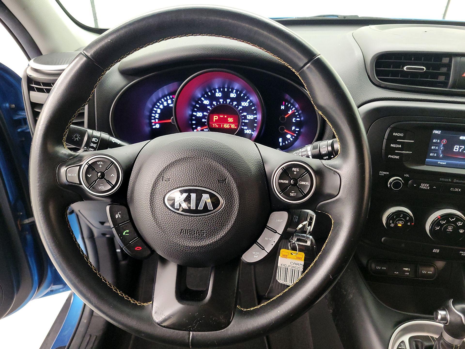 Thumbnail: 2016 Kia Soul - 10