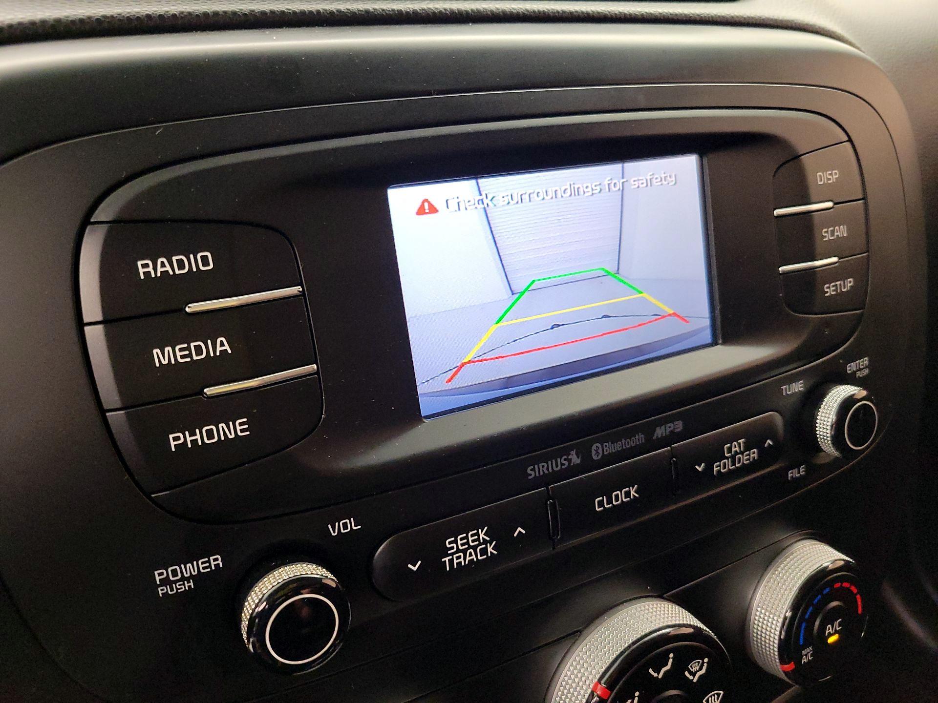 Thumbnail: 2016 Kia Soul - 14
