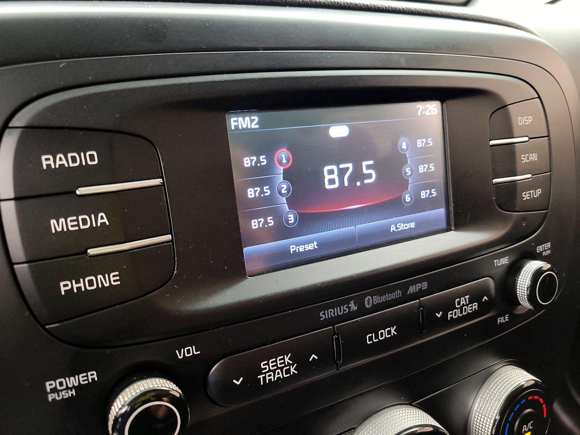Thumbnail: 2016 Kia Soul - 15