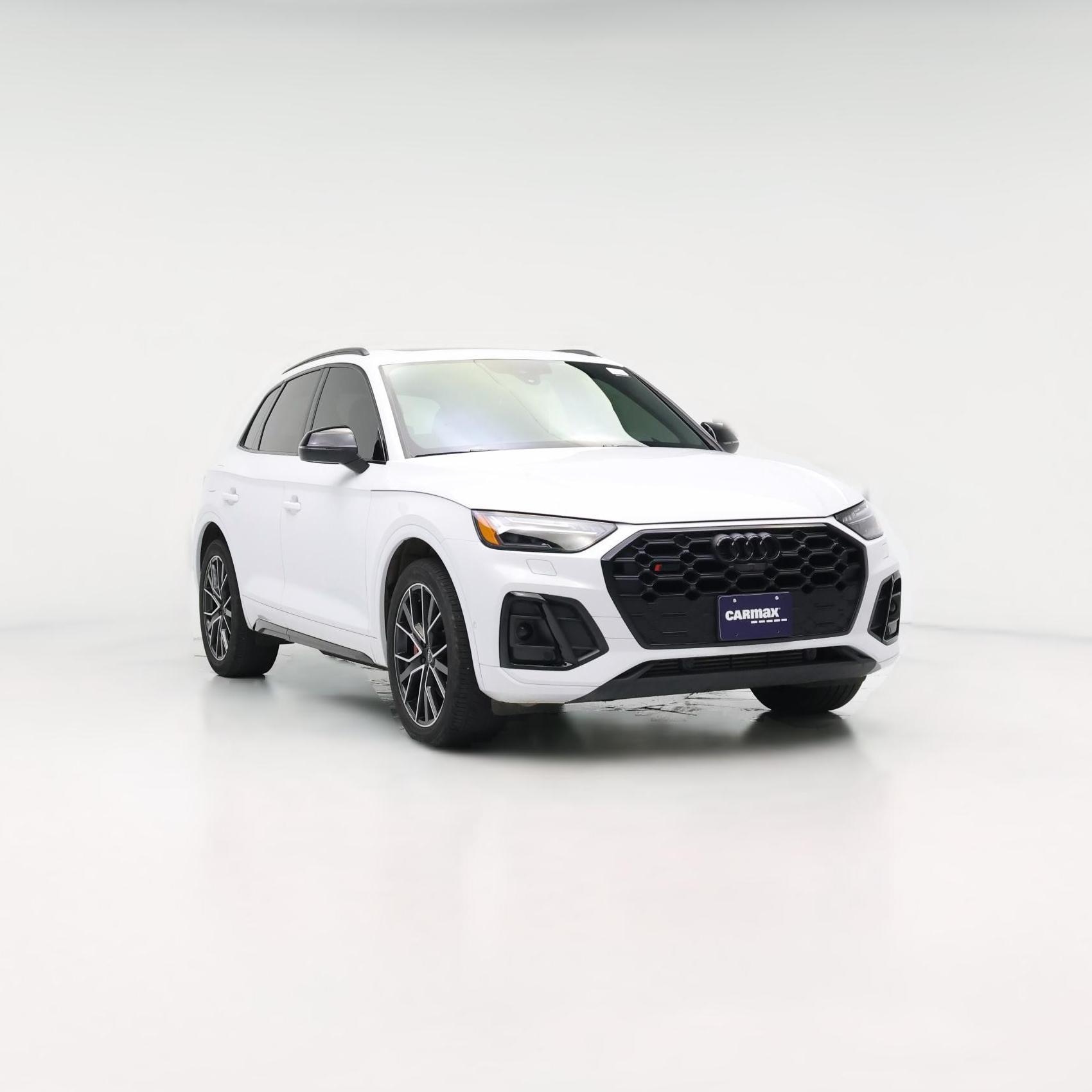Thumbnail: 2024 Audi SQ5 - 1