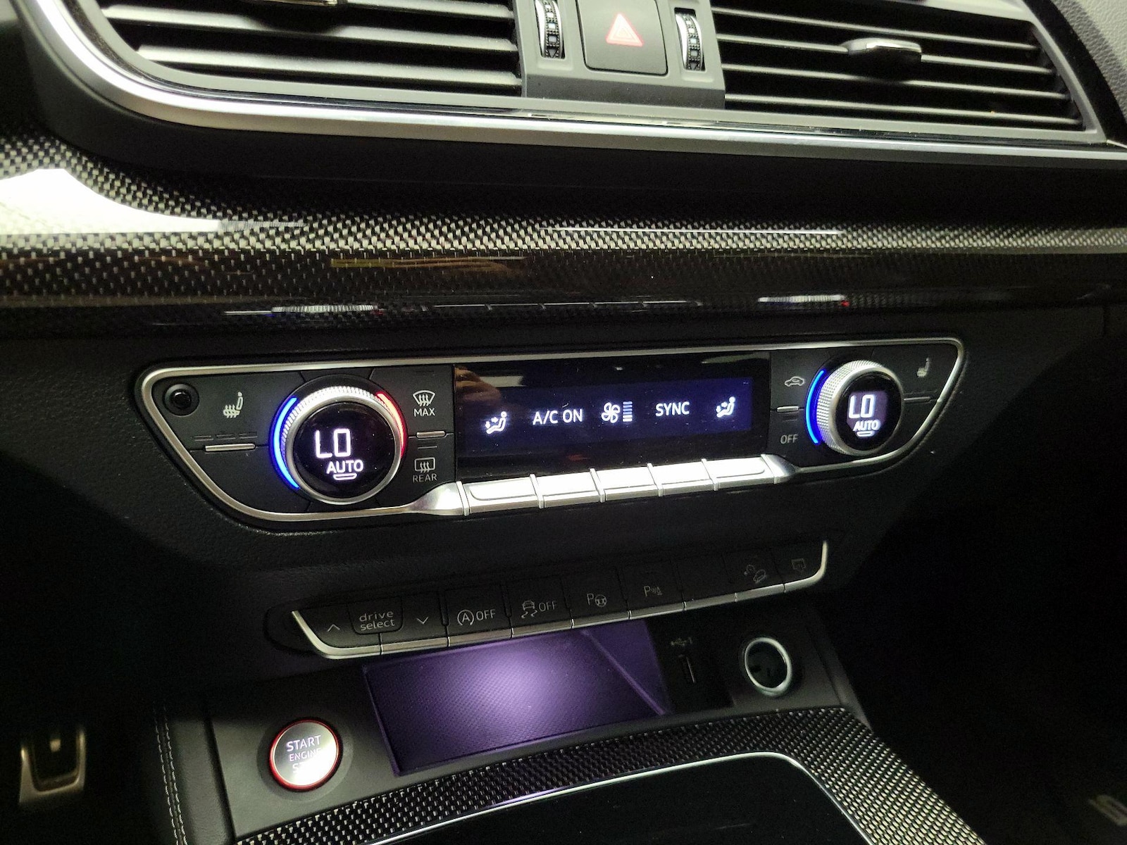 2024 Audi SQ5 Prestige - Photo 16