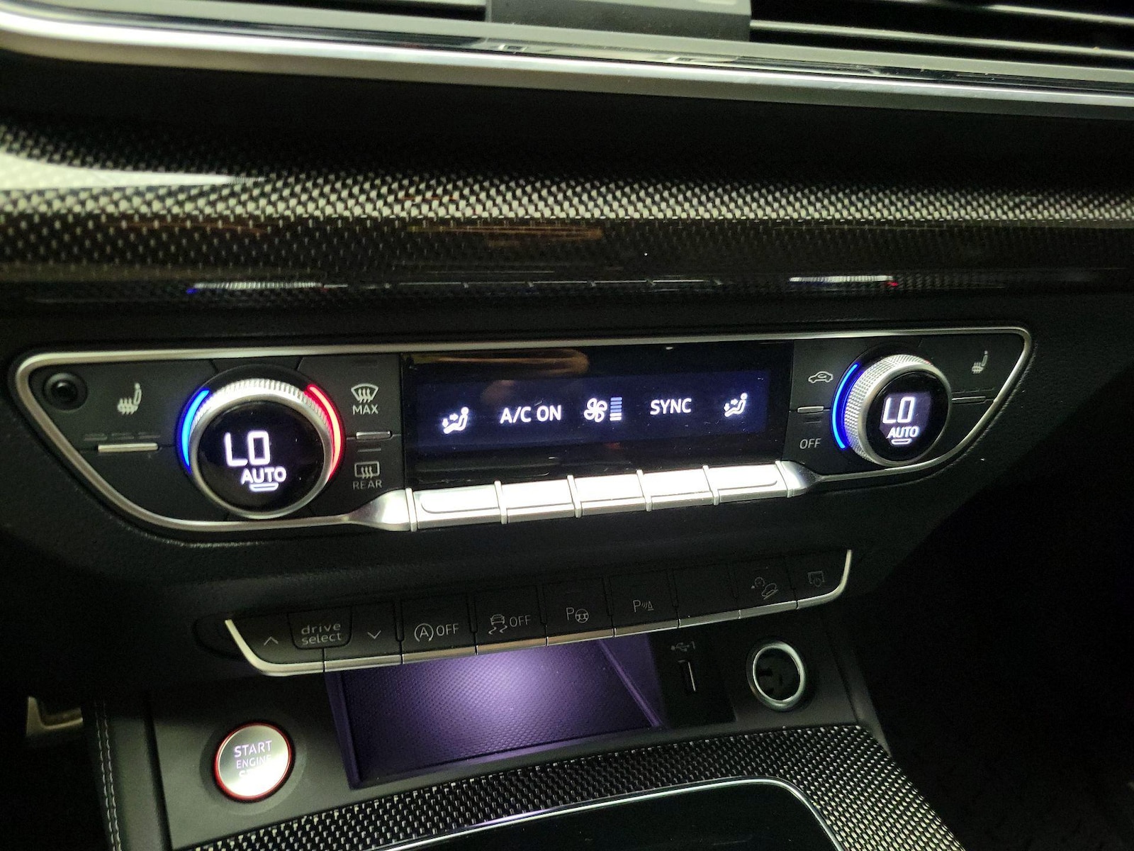 2024 Audi SQ5 Prestige - Photo 17