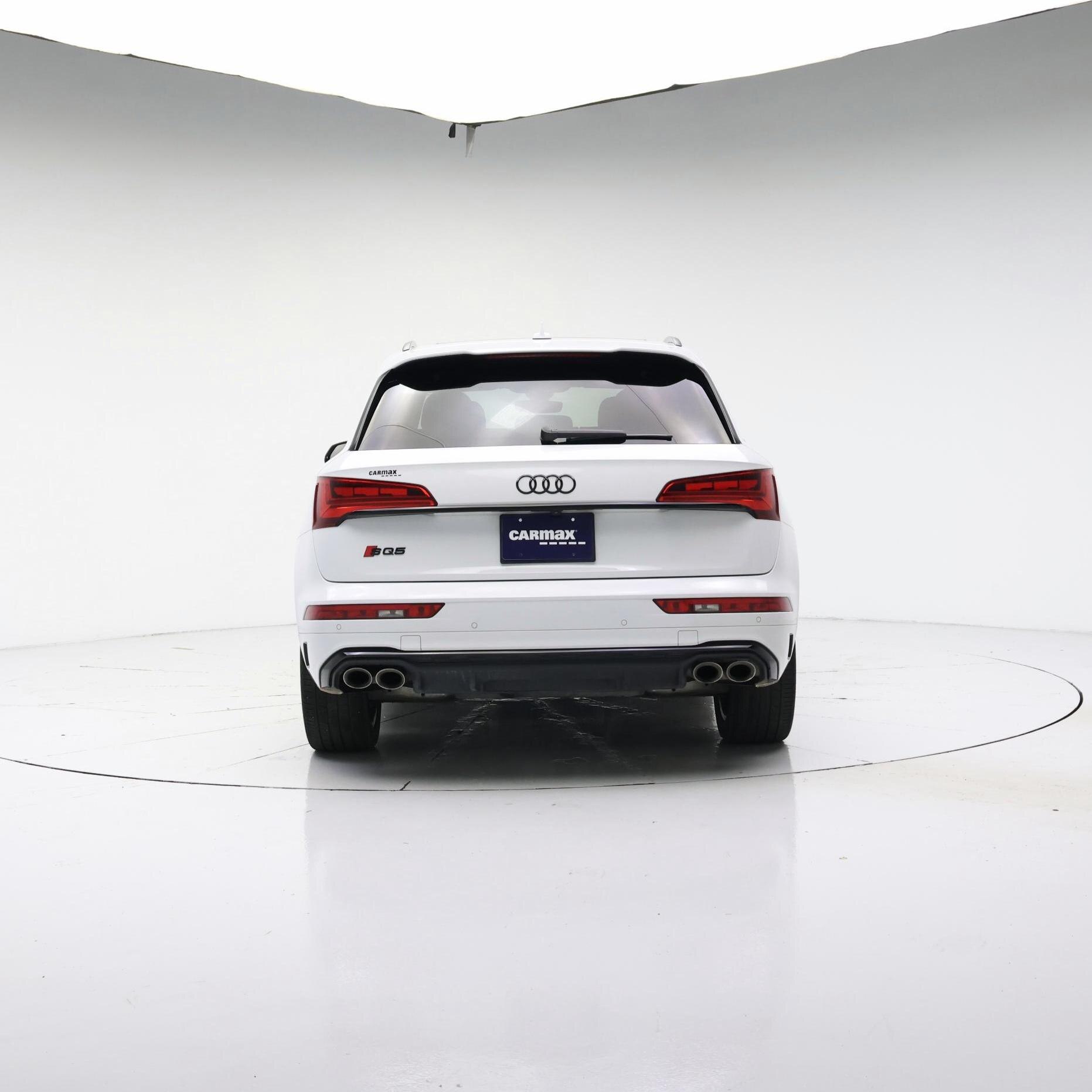 Thumbnail: 2024 Audi SQ5 - 6