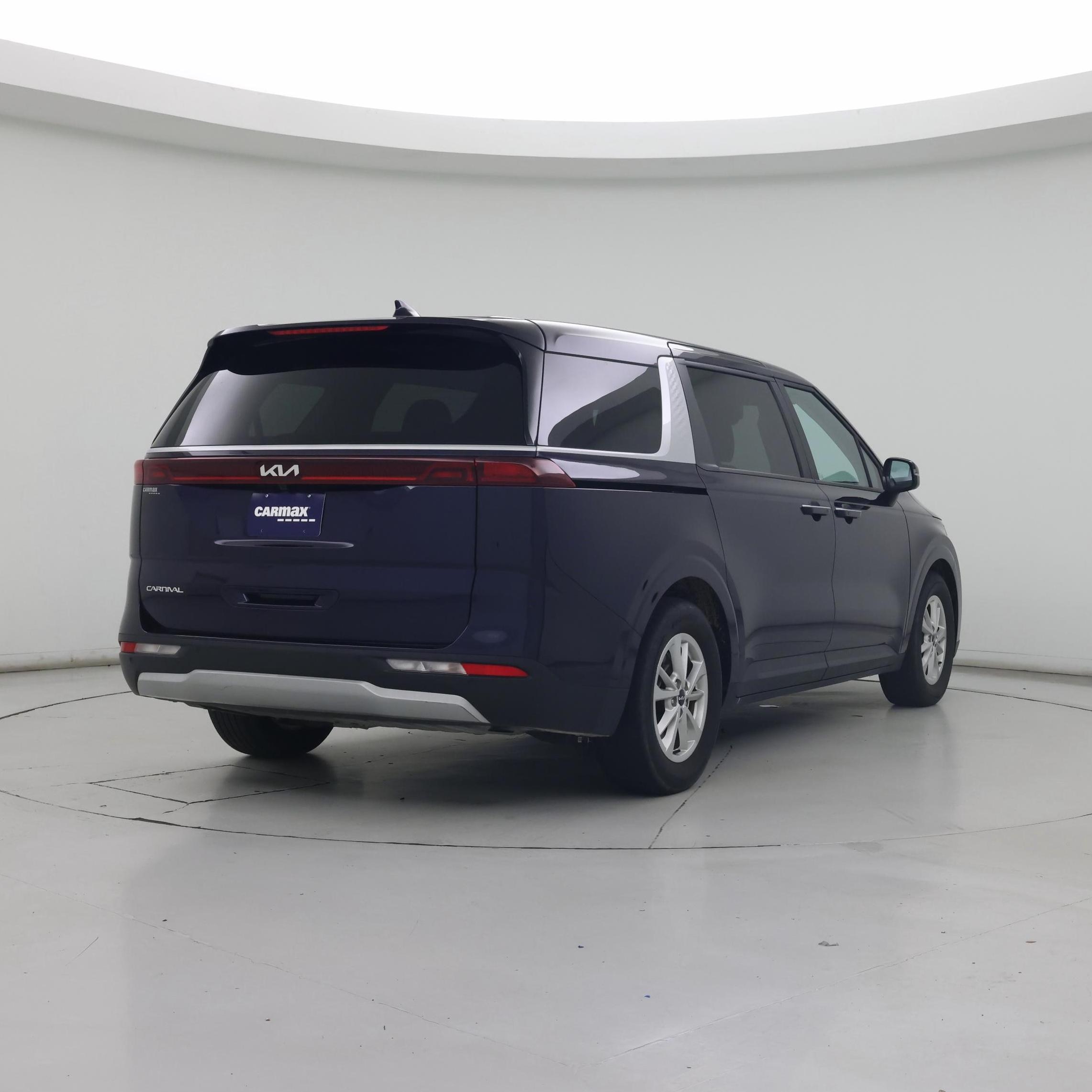 Thumbnail: 2024 Kia Carnival - 8