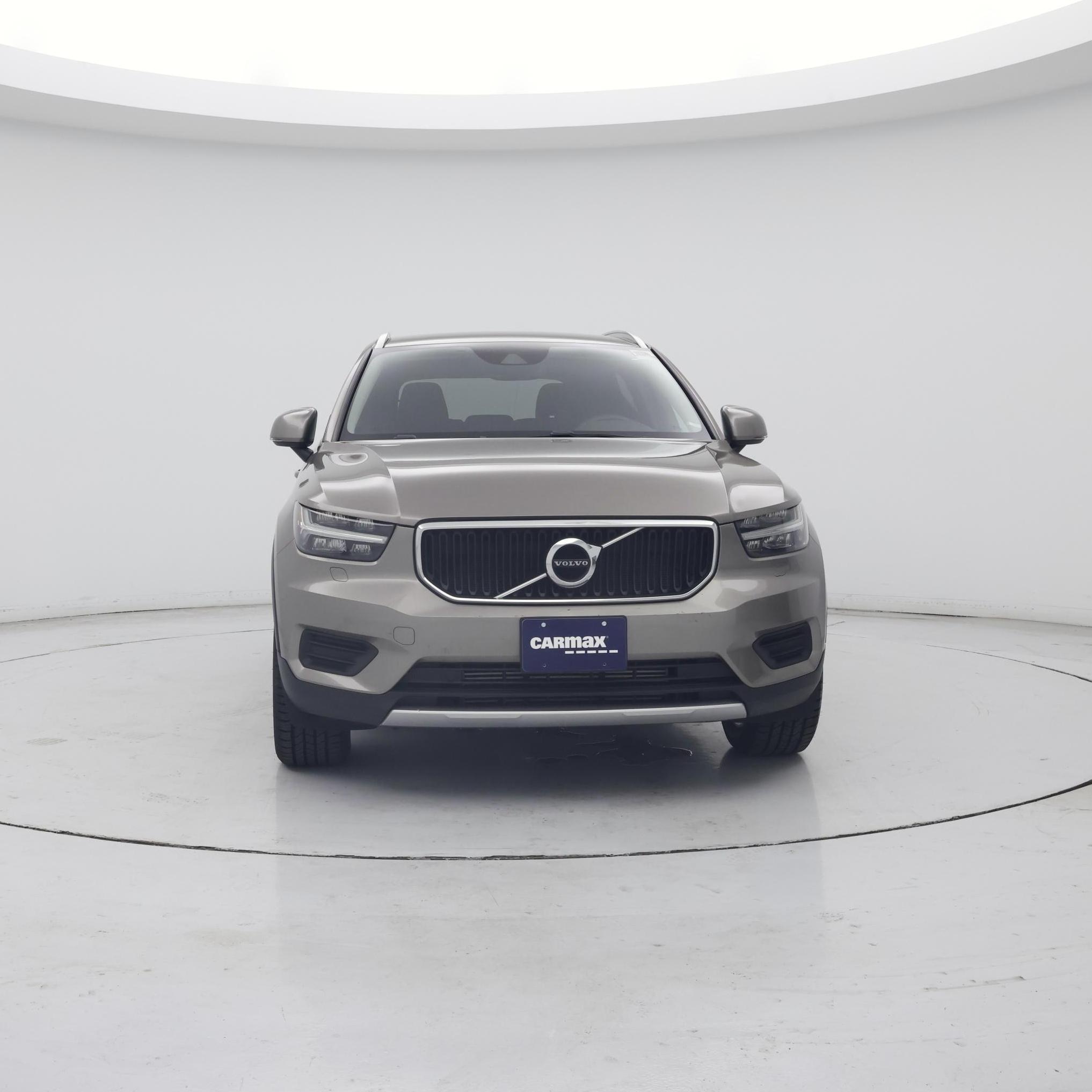 Thumbnail: 2022 Volvo XC40 - 5