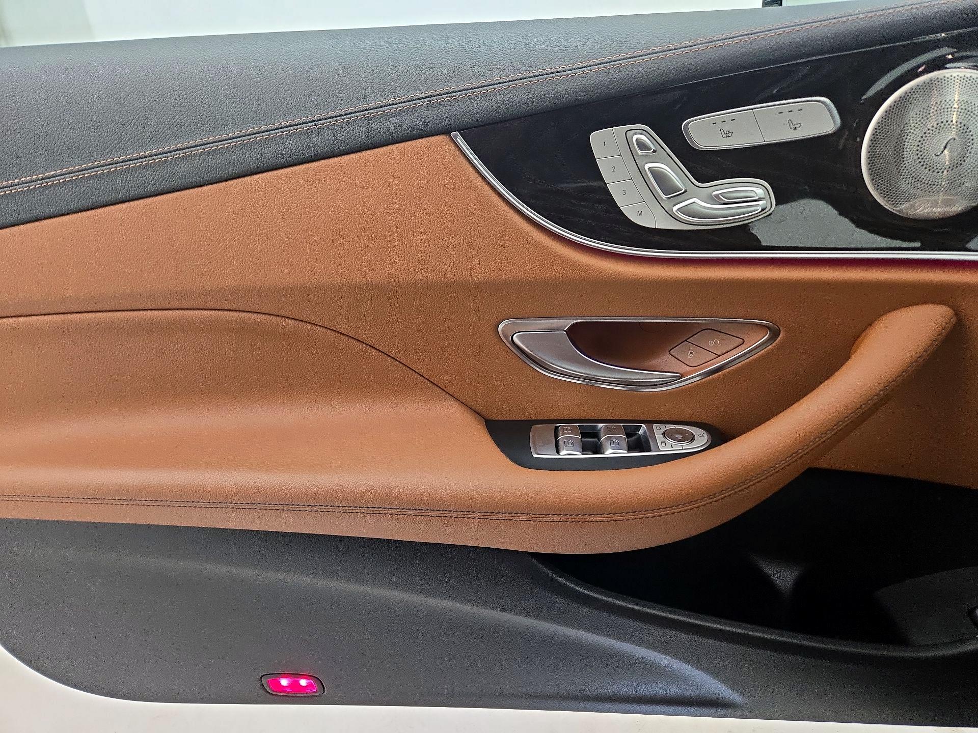 Thumbnail: 2022 Mercedes-Benz E-Class - 12