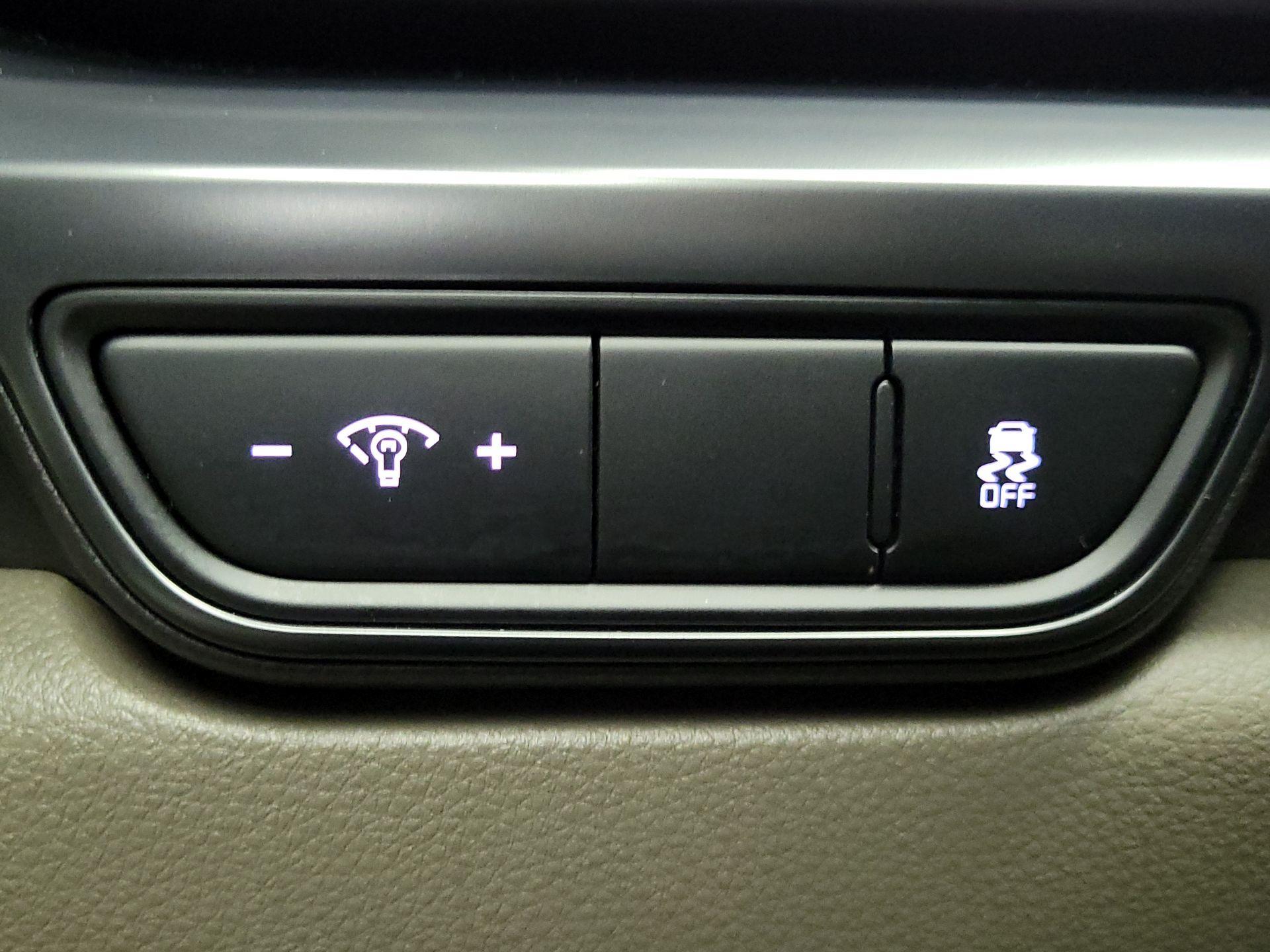 Thumbnail: 2026 Kia Carnival - 13