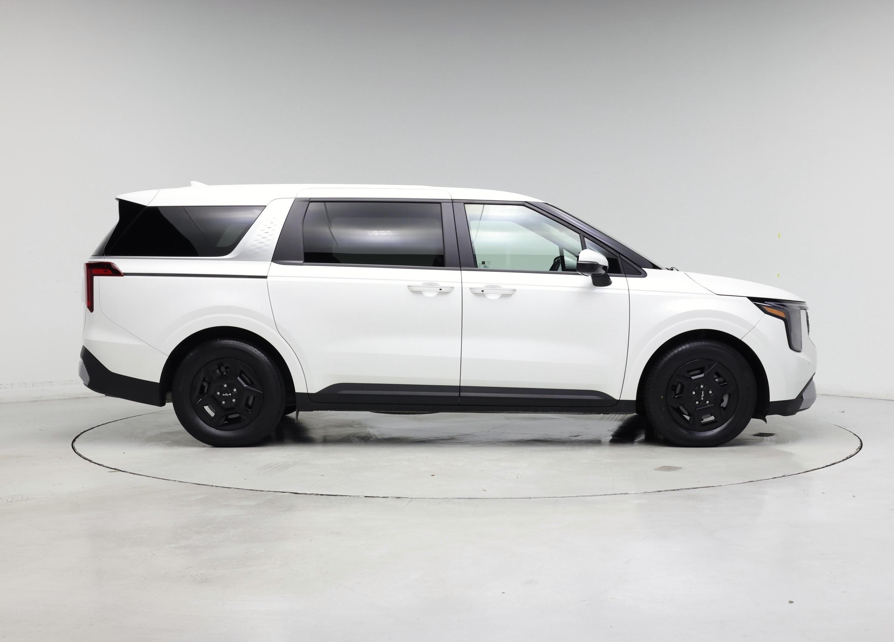 Thumbnail: 2026 Kia Carnival - 7