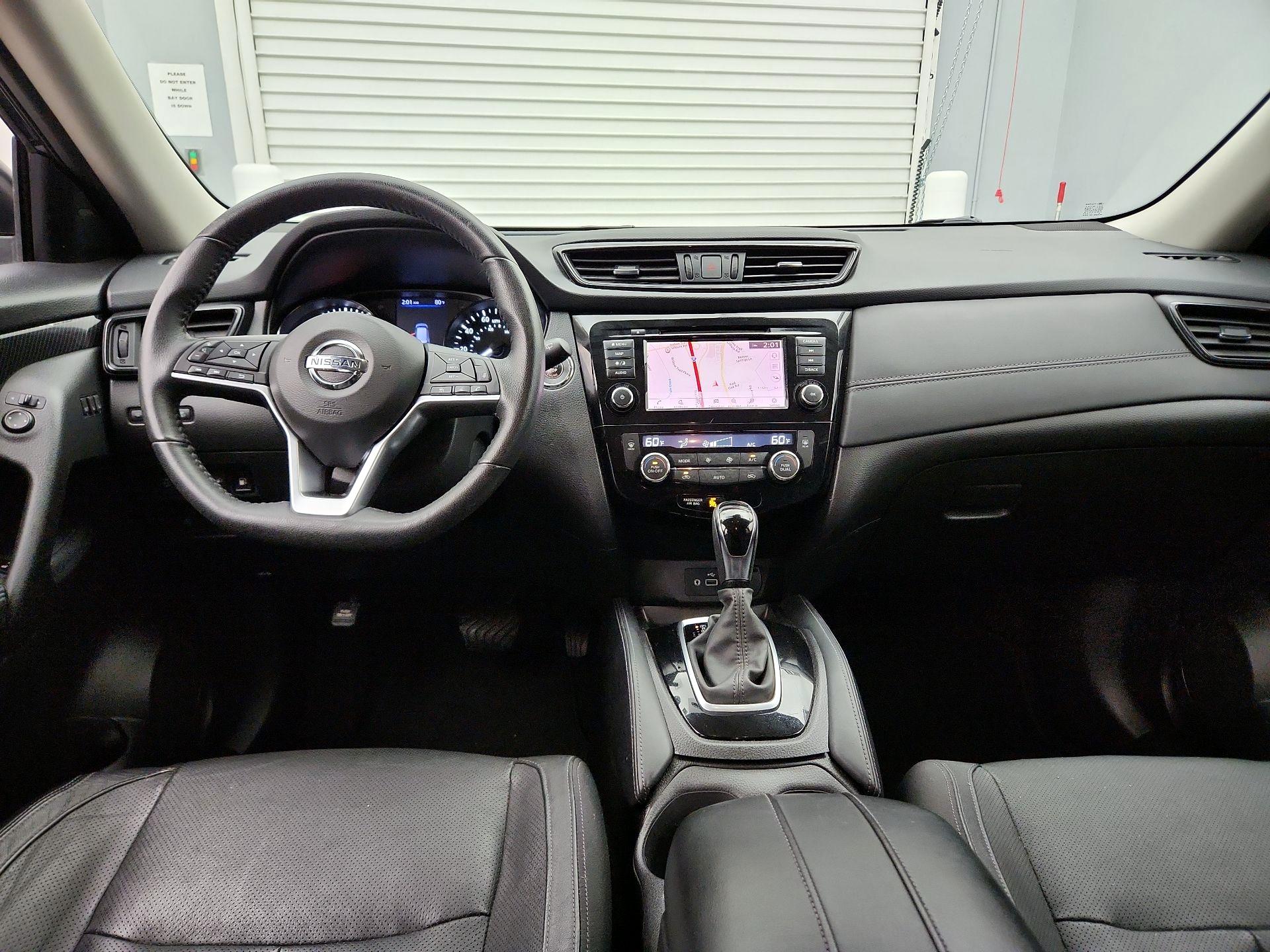 Thumbnail: 2018 Nissan Rogue - 9