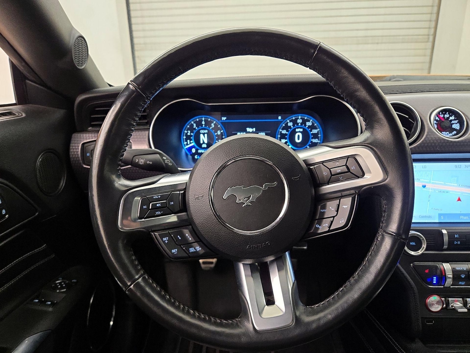 2022 Ford Mustang GT Premium - Photo 11