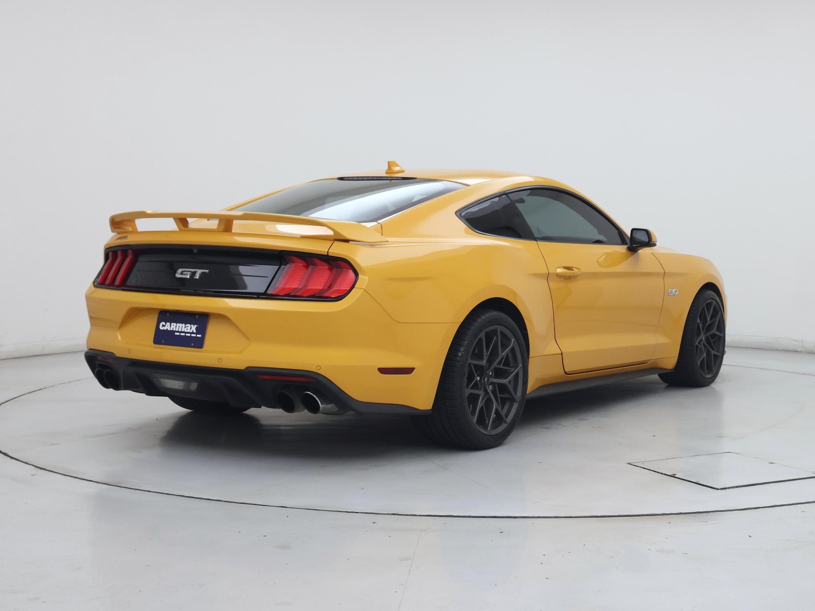 2022 Ford Mustang GT Premium - Photo 9