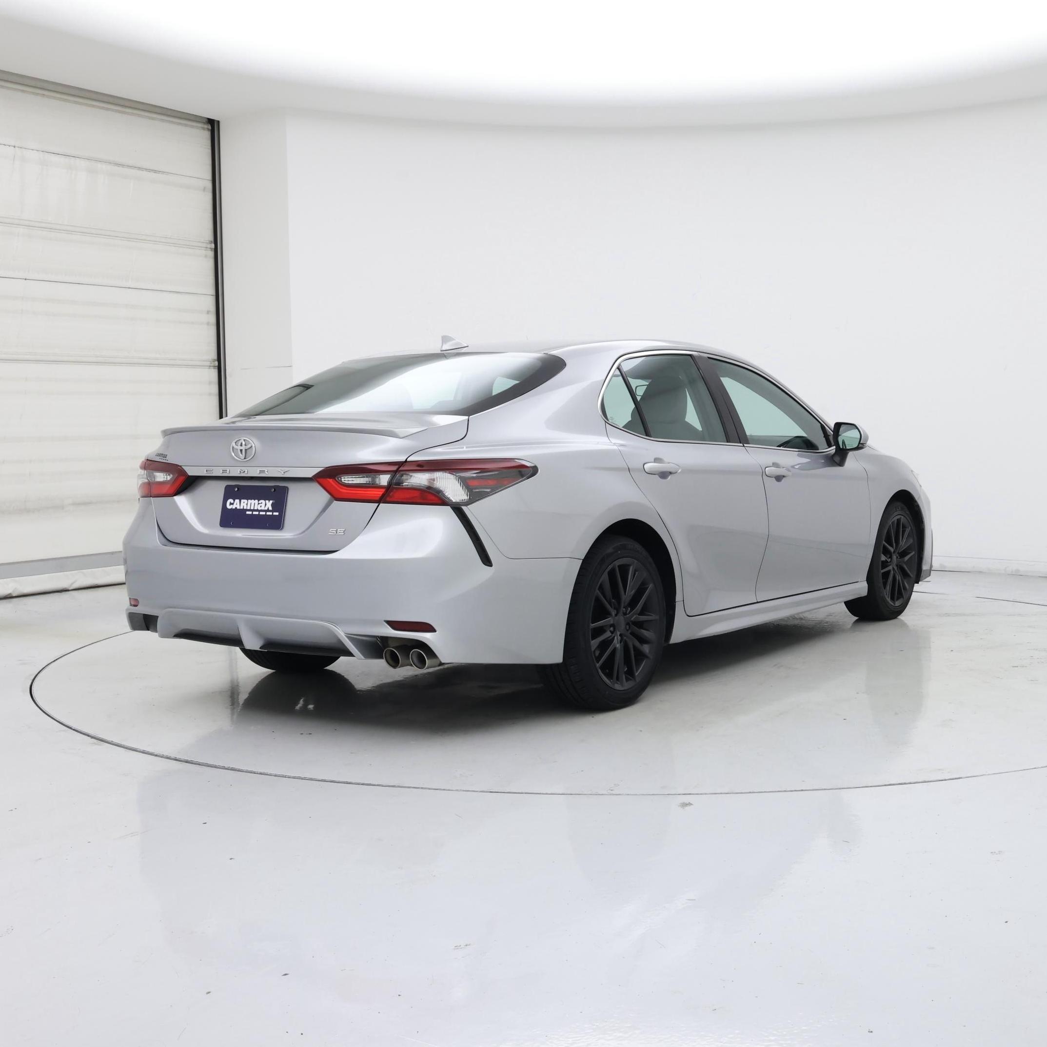 Thumbnail: 2022 Toyota Camry - 8