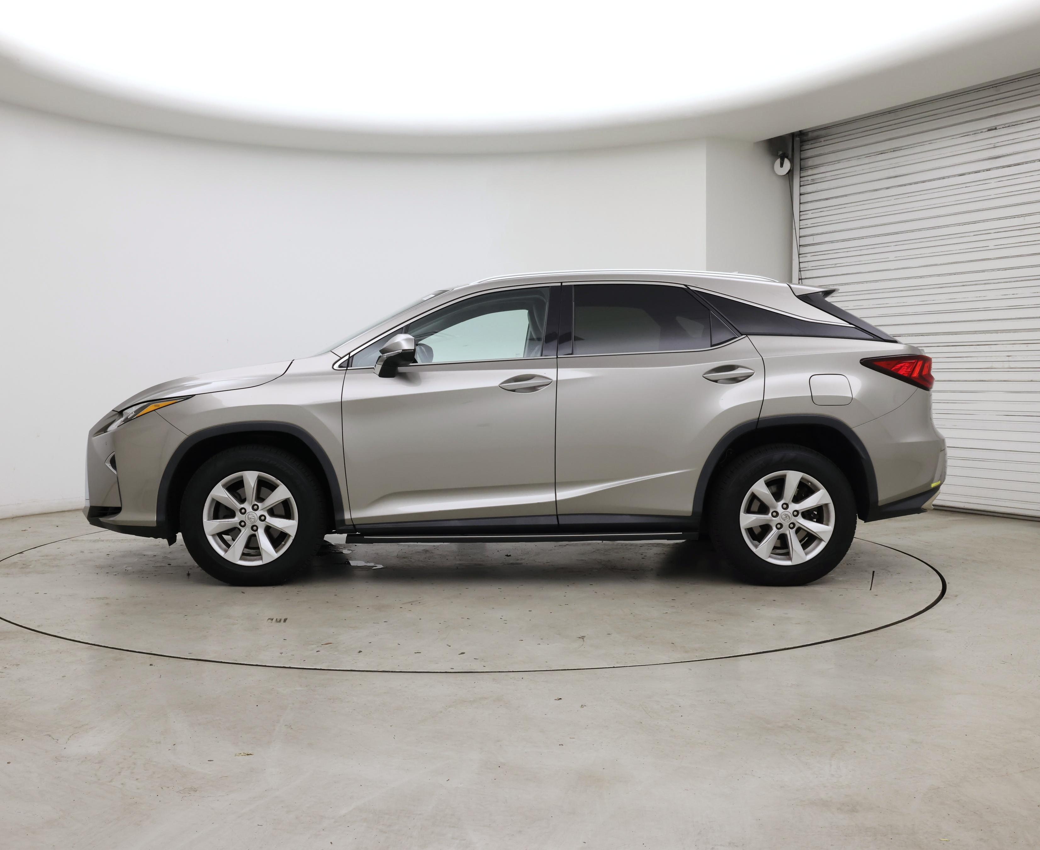Thumbnail: 2017 Lexus RX - 3