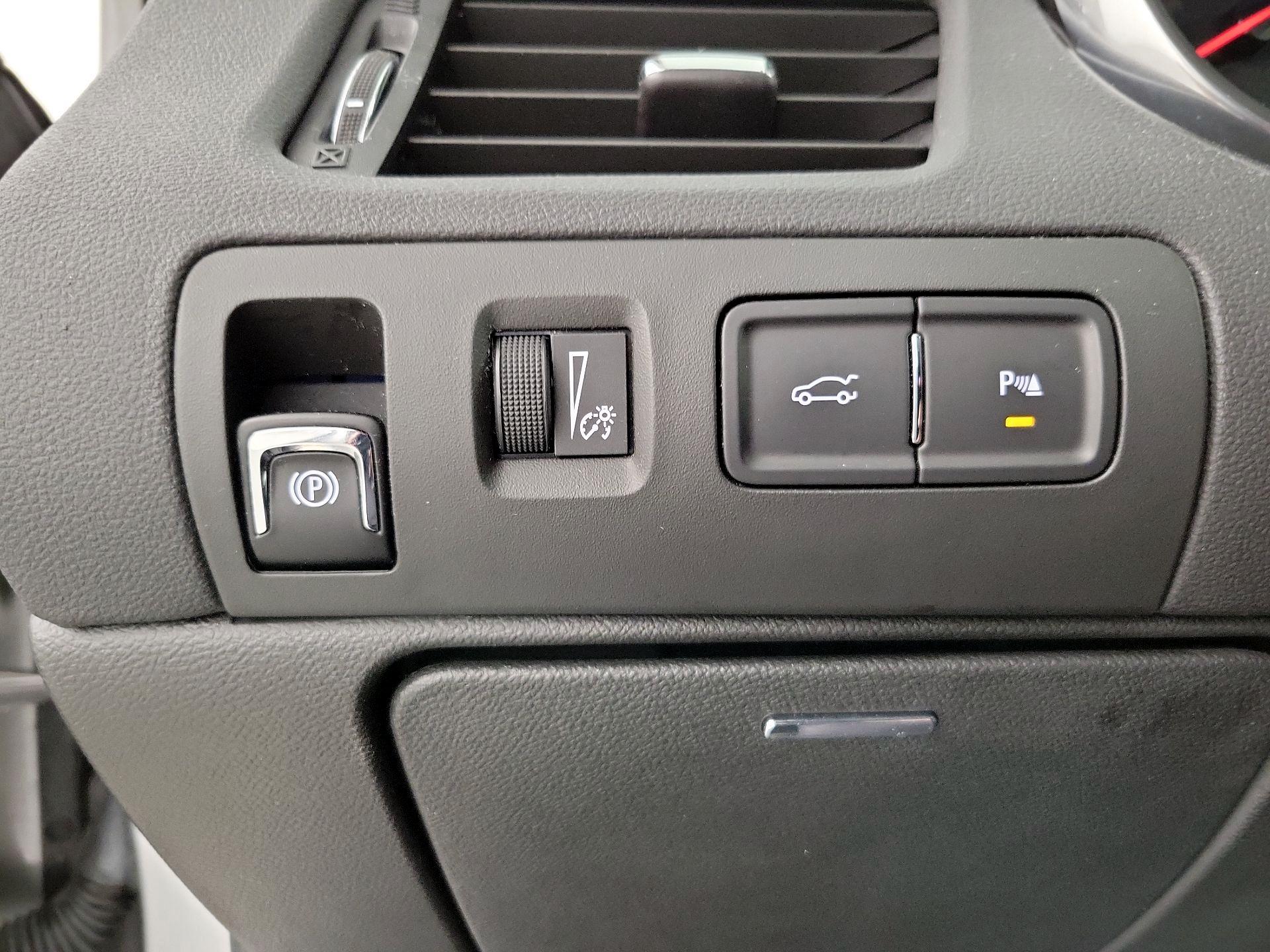 Thumbnail: 2018 Chevrolet Impala - 13