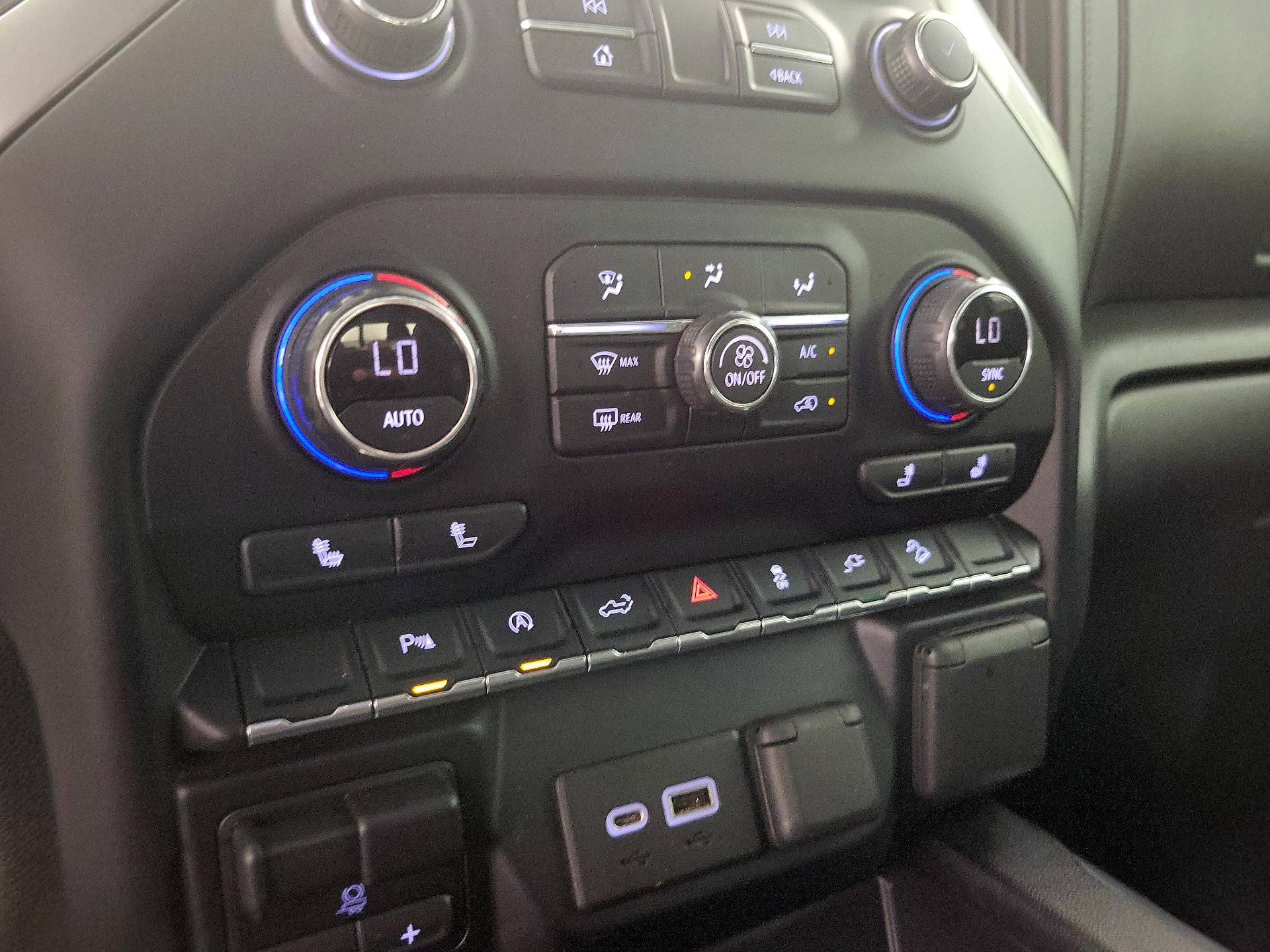 Thumbnail: 2021 Chevrolet Silverado 1500 - 16
