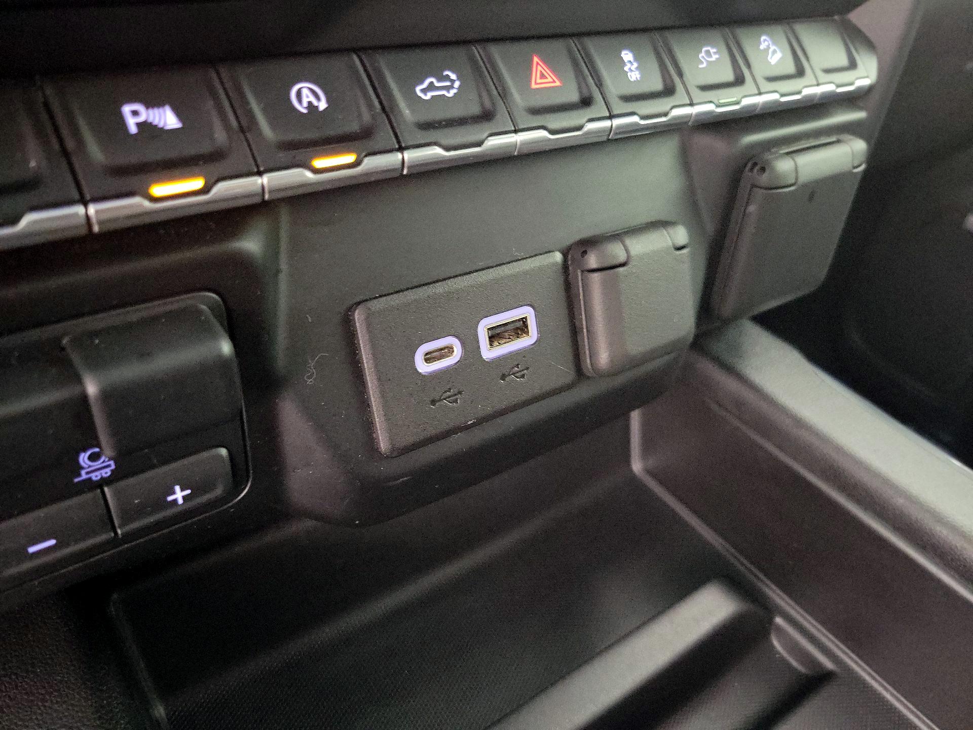 Thumbnail: 2021 Chevrolet Silverado 1500 - 18