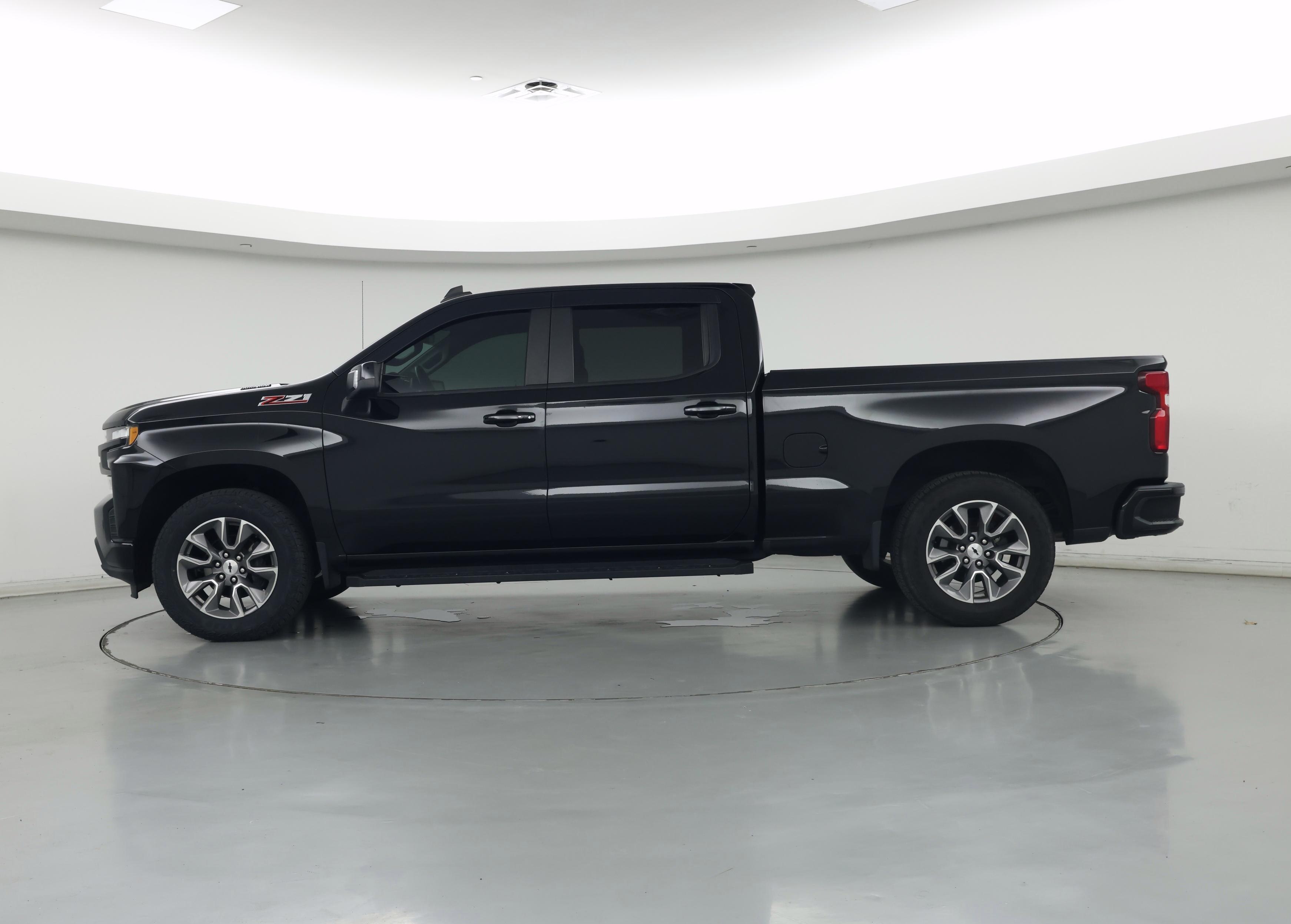 Thumbnail: 2021 Chevrolet Silverado 1500 - 3