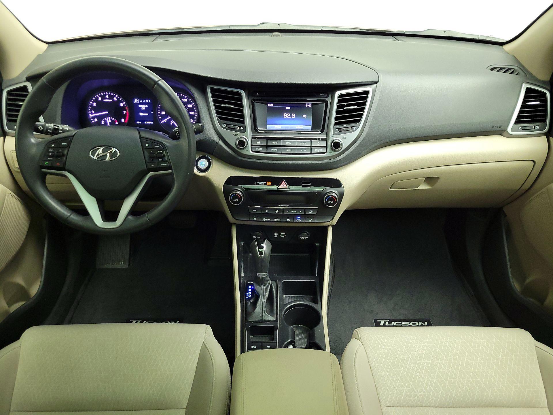 Thumbnail: 2017 Hyundai Tucson - 9