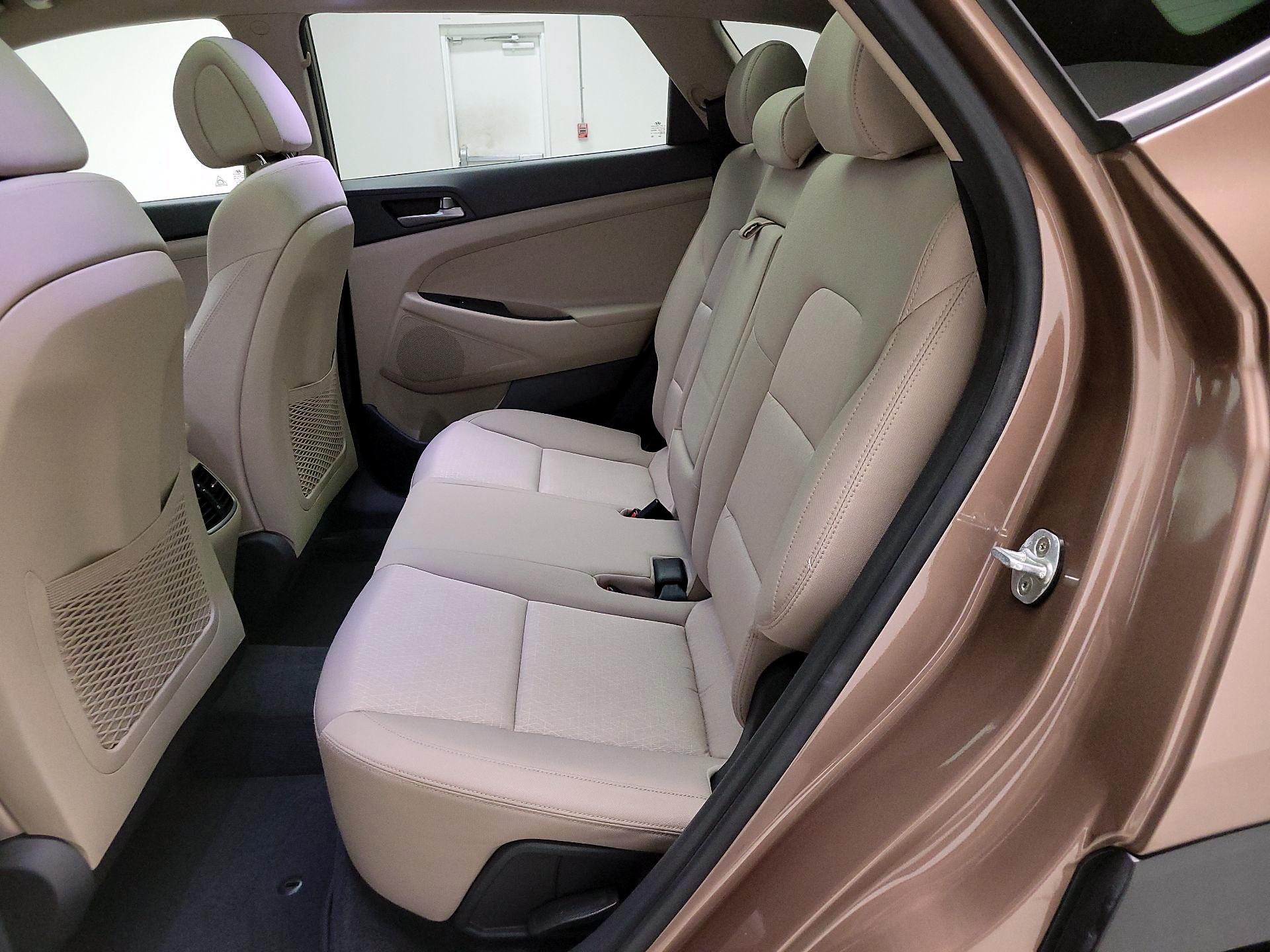 Thumbnail: 2017 Hyundai Tucson - 20