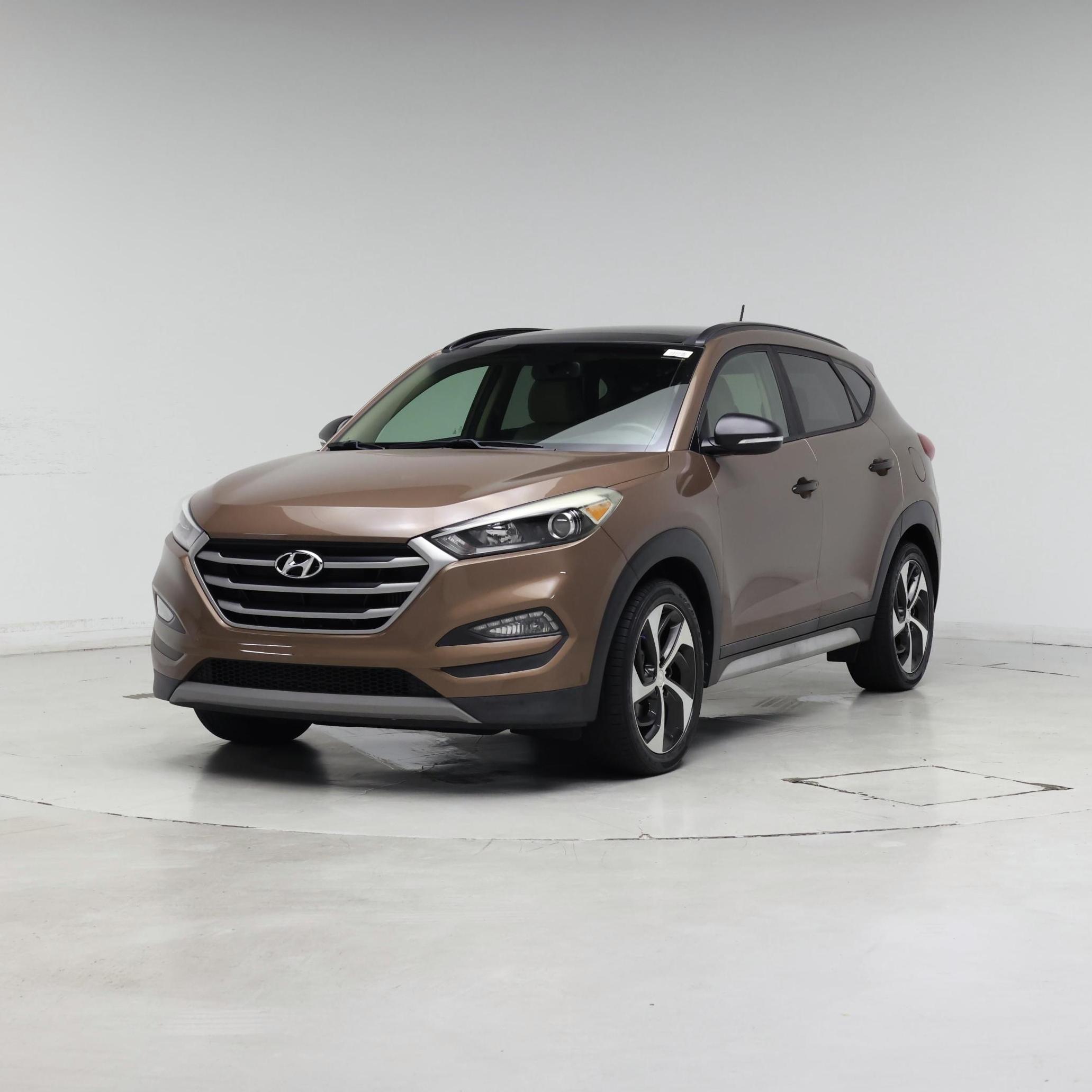 Thumbnail: 2017 Hyundai Tucson - 4