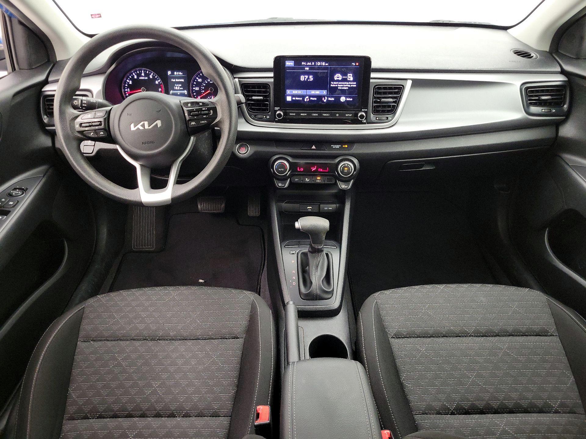Thumbnail: 2022 Kia Rio - 9