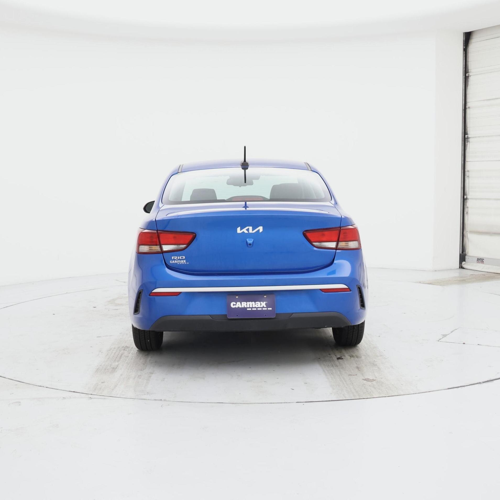 Thumbnail: 2022 Kia Rio - 6
