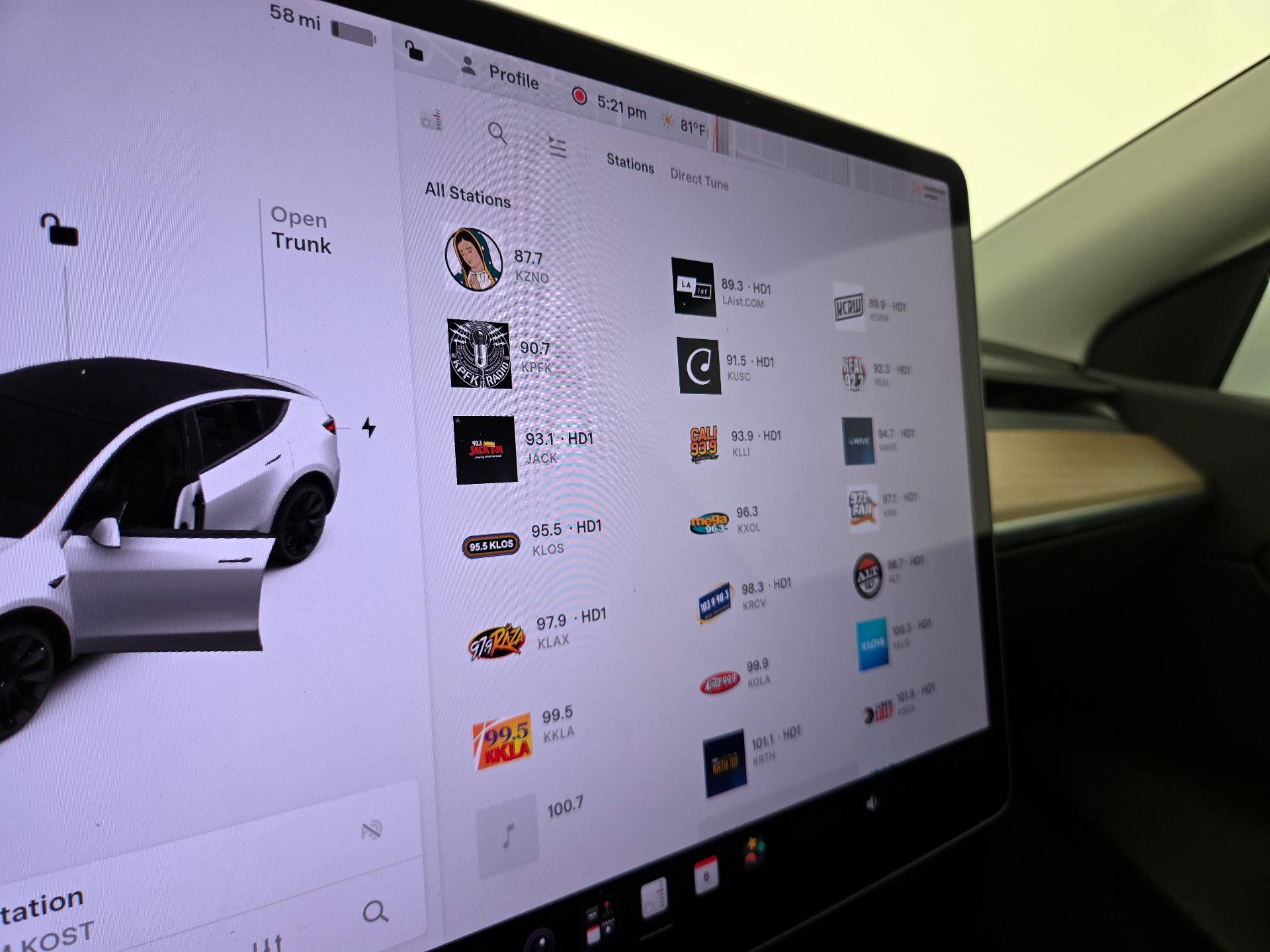 Thumbnail: 2022 Tesla Model Y - 15