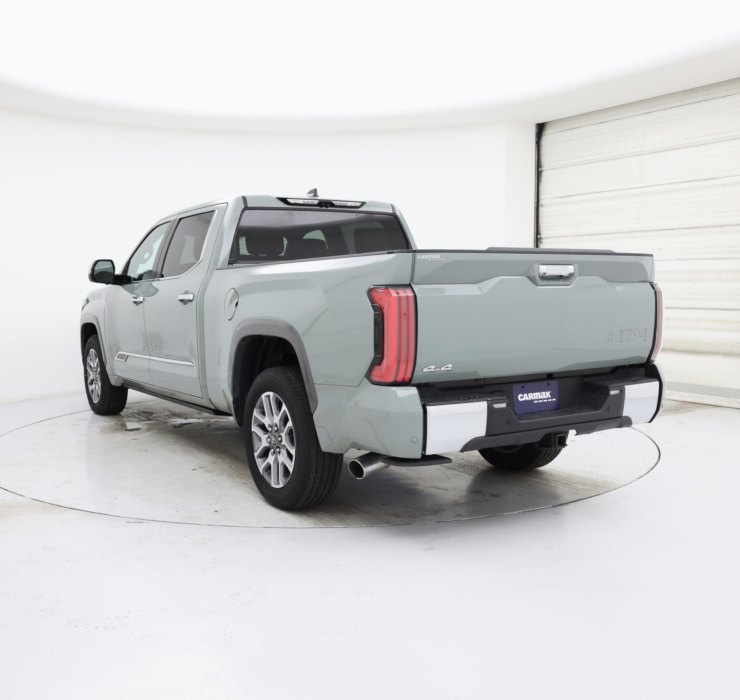 Thumbnail: 2025 Toyota Tundra - 2