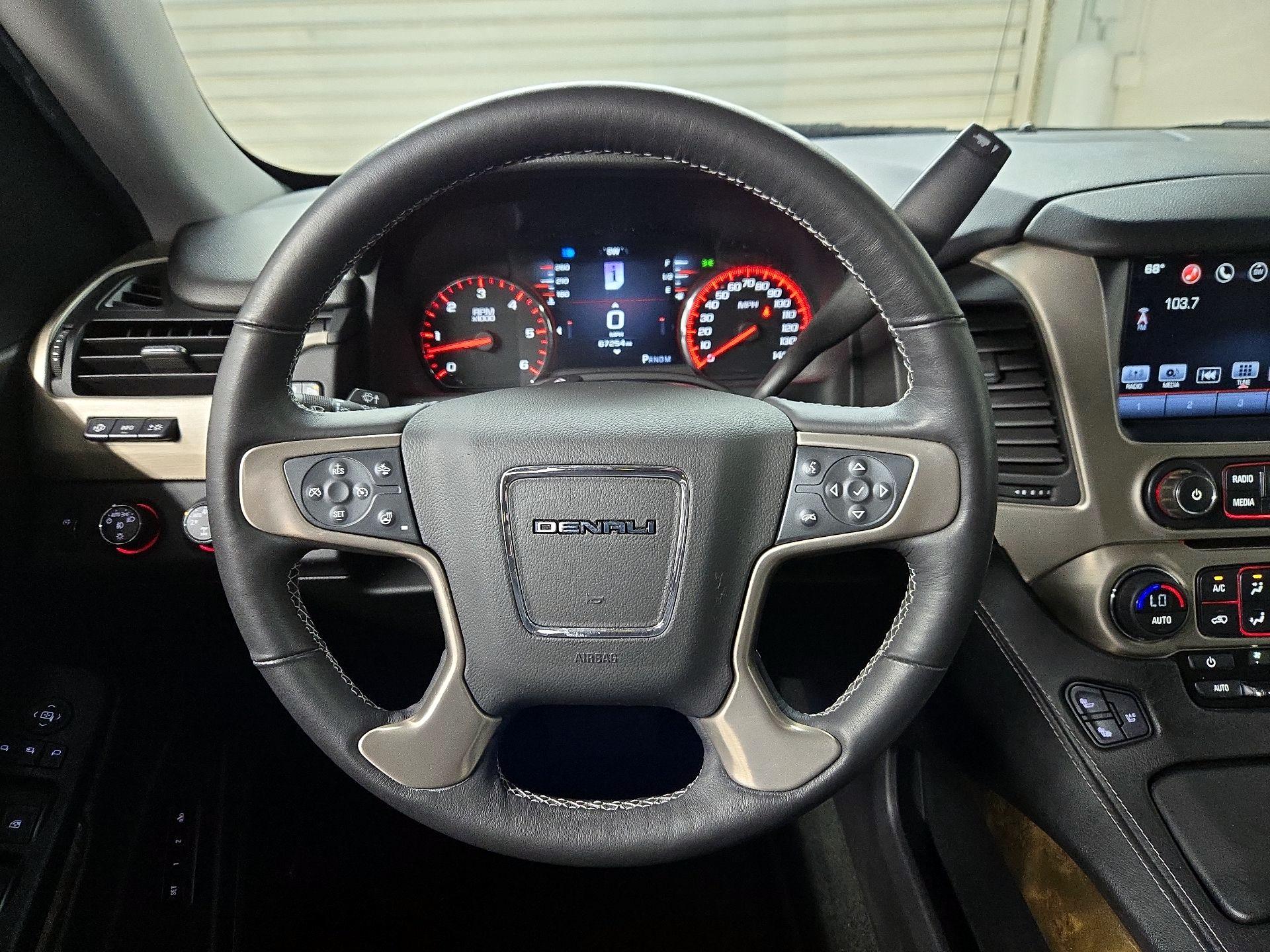 Thumbnail: 2016 GMC Yukon - 10
