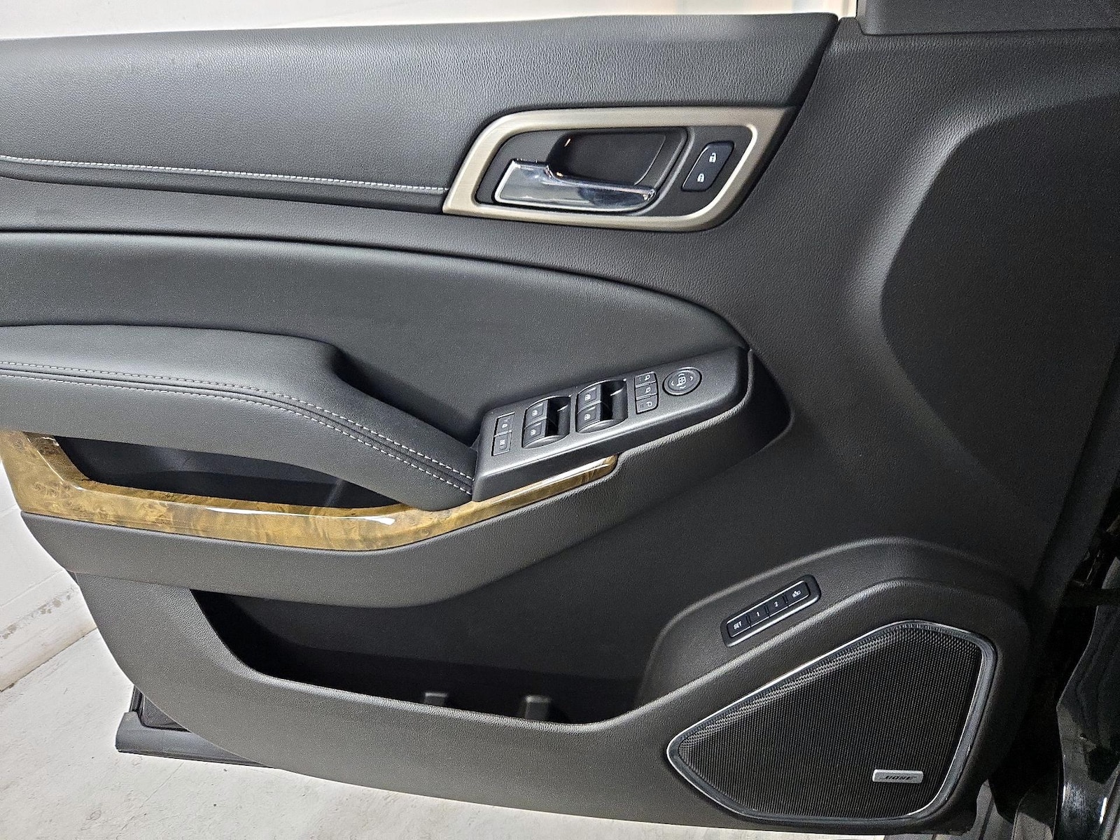 2016 GMC Yukon Denali - Photo 13