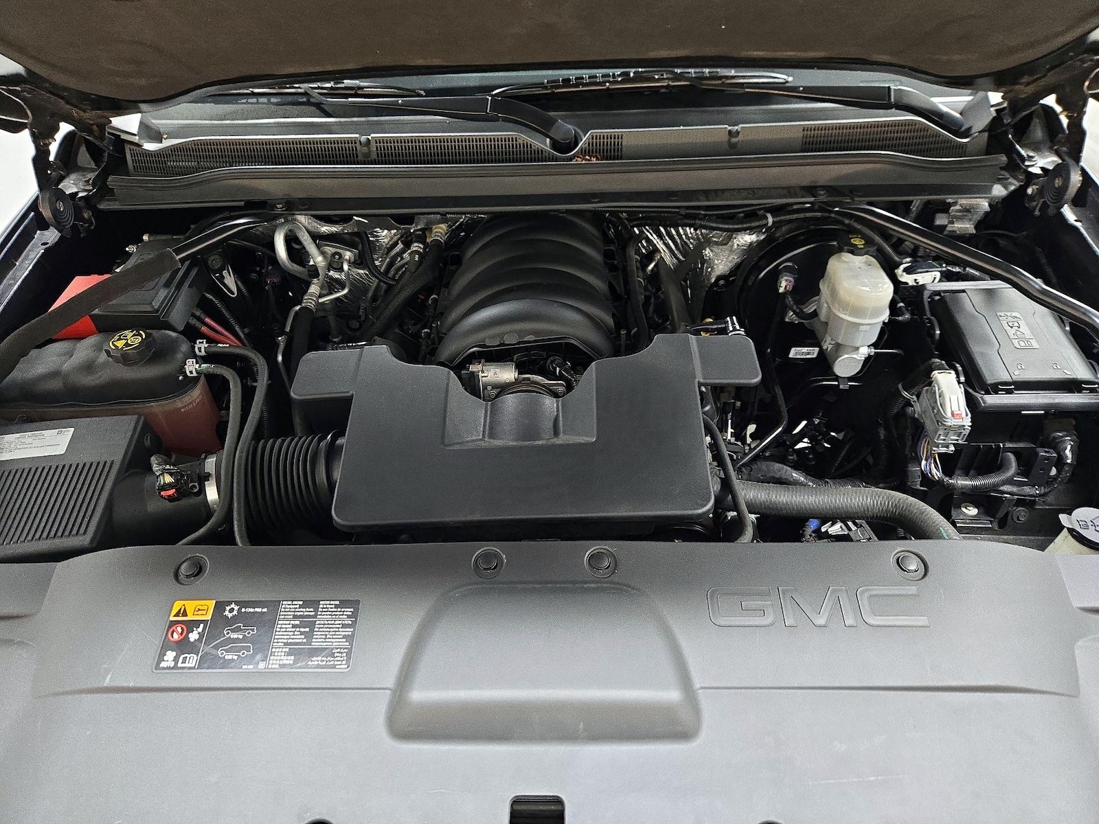 2016 GMC Yukon Denali - Photo 26