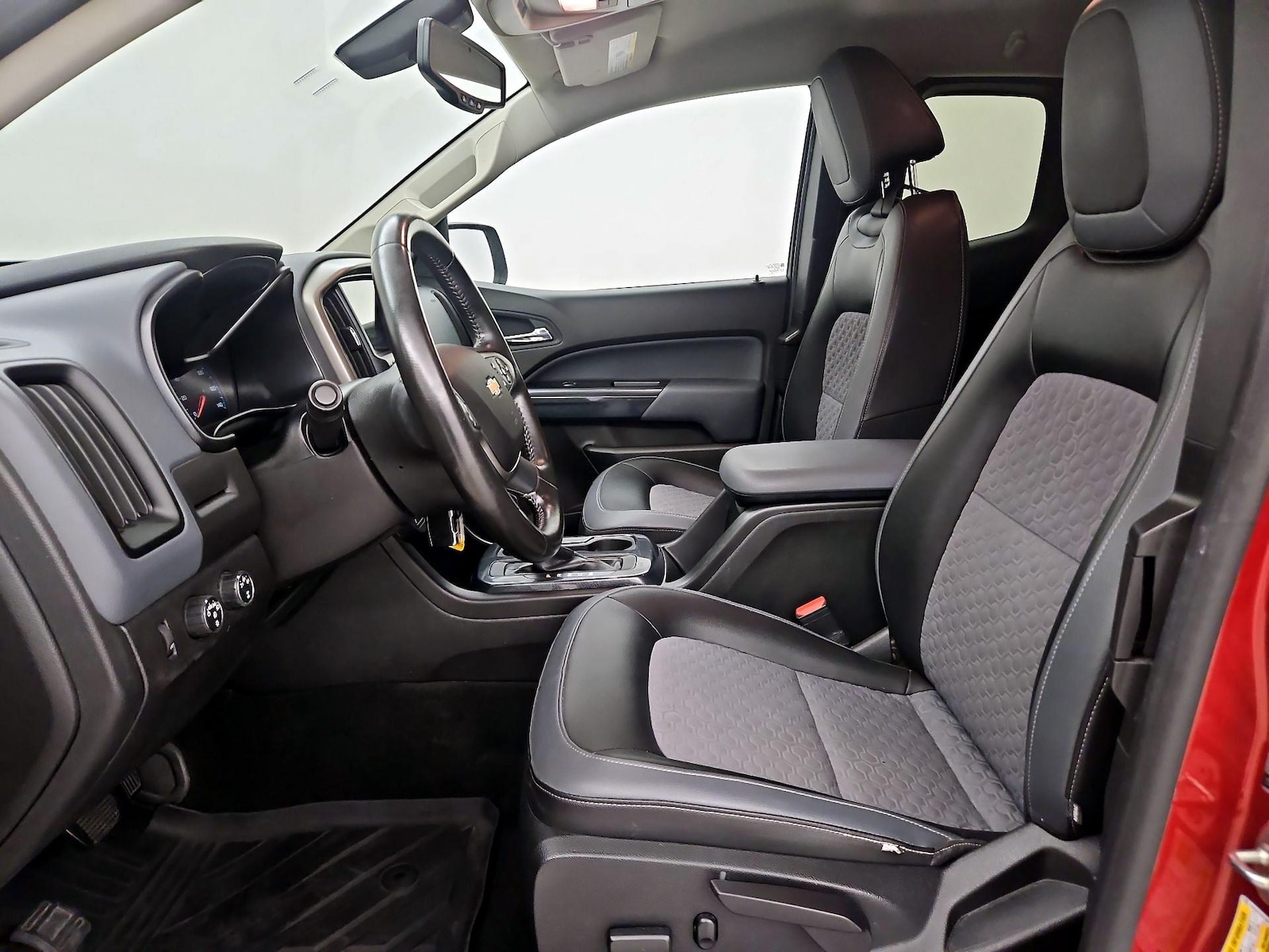 2015 Chevrolet Colorado Z71 - Photo 12