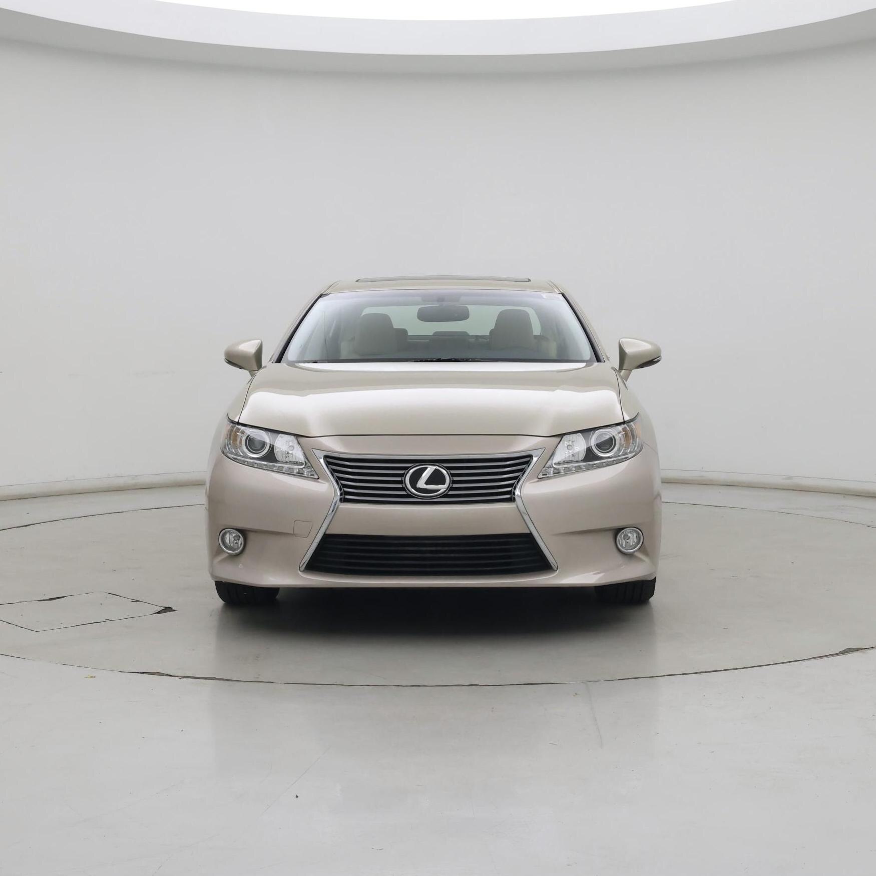 Thumbnail: 2014 Lexus ES - 5