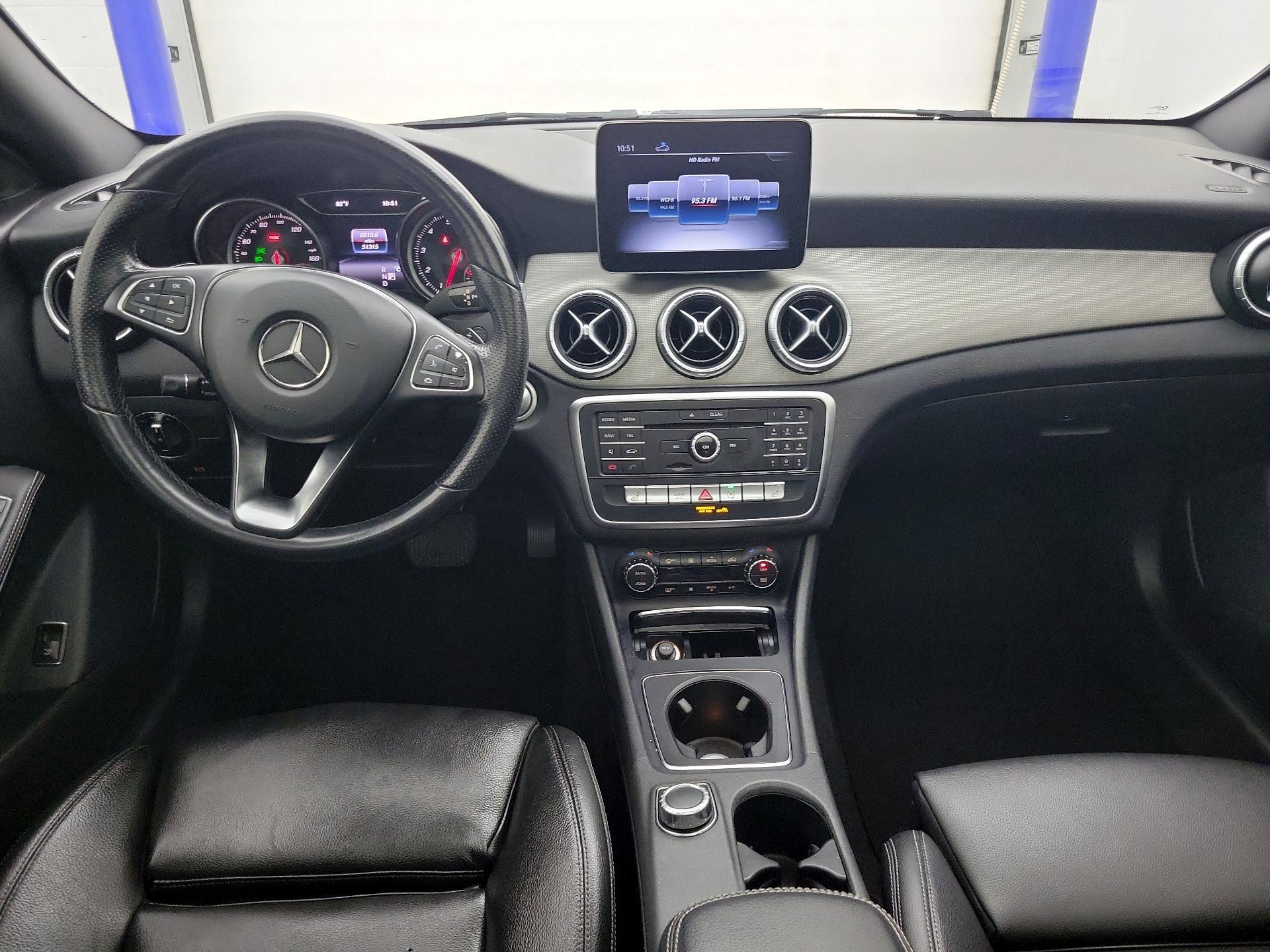 Thumbnail: 2019 Mercedes-Benz CLA - 9