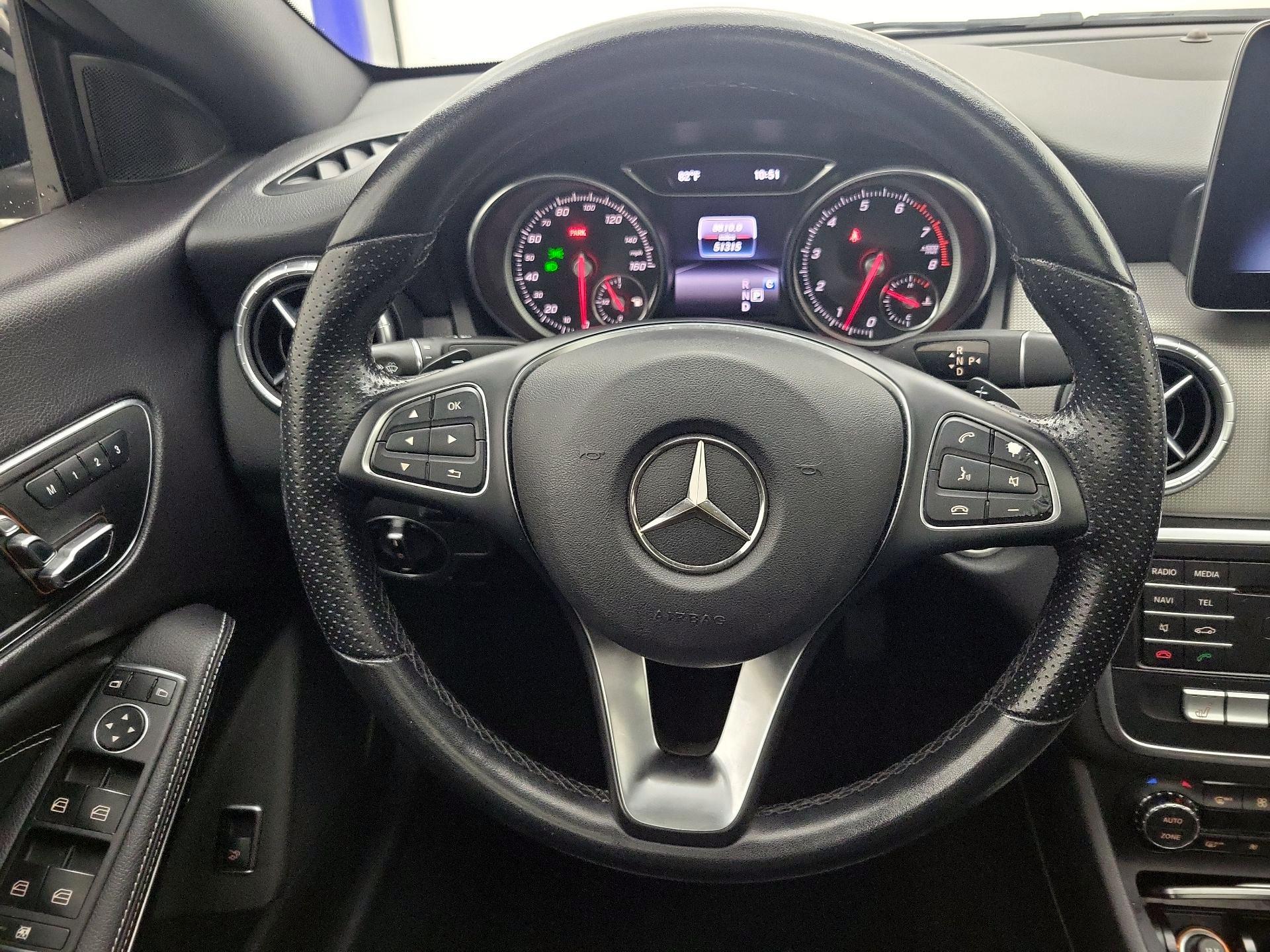 Thumbnail: 2019 Mercedes-Benz CLA - 10