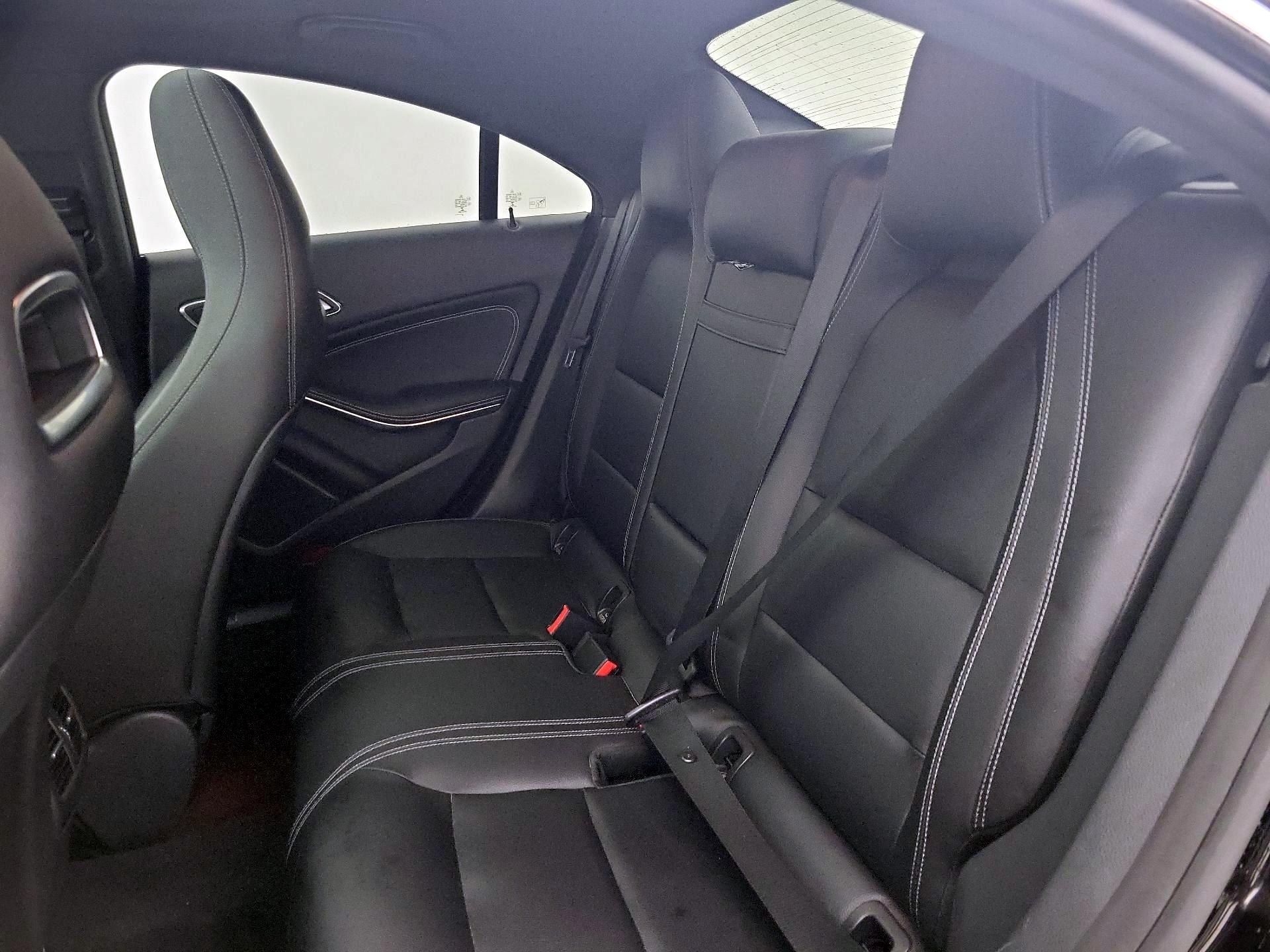 Thumbnail: 2019 Mercedes-Benz CLA - 20