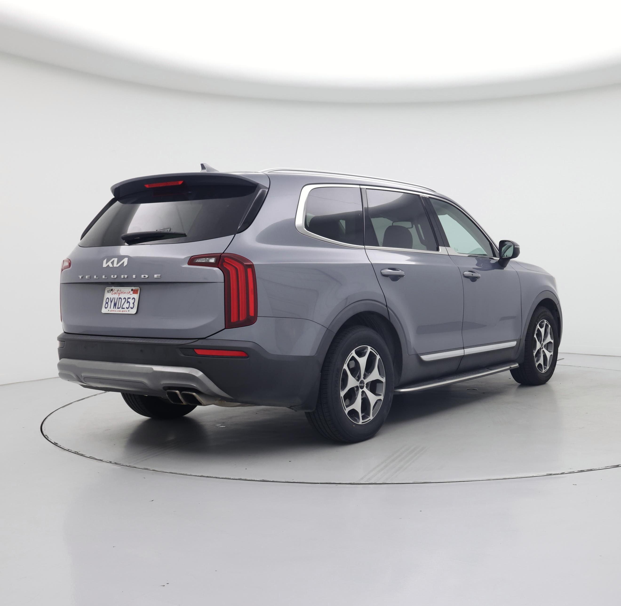 Thumbnail: 2022 Kia Telluride - 8