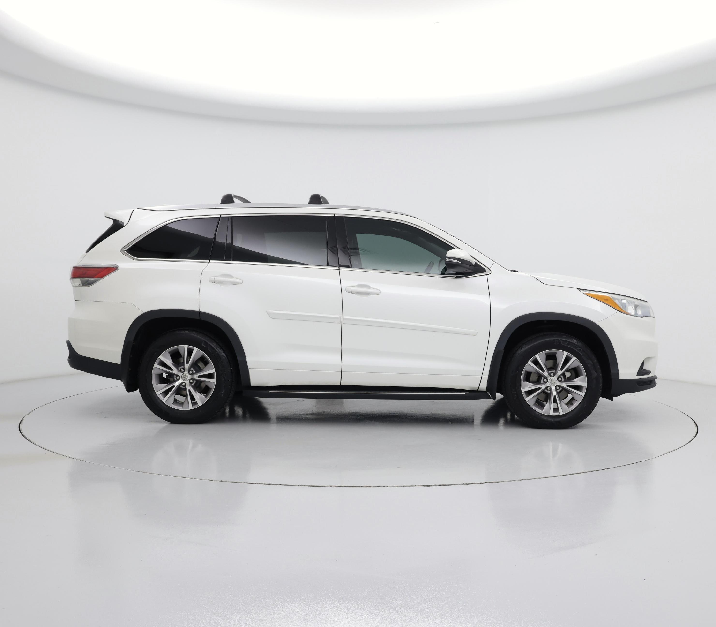 Thumbnail: 2015 Toyota Highlander - 7