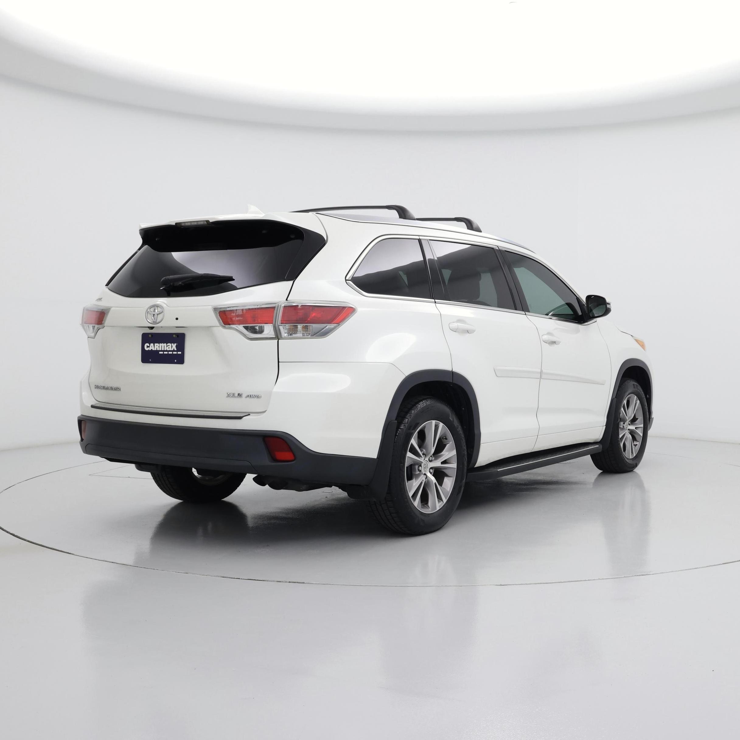 Thumbnail: 2015 Toyota Highlander - 8