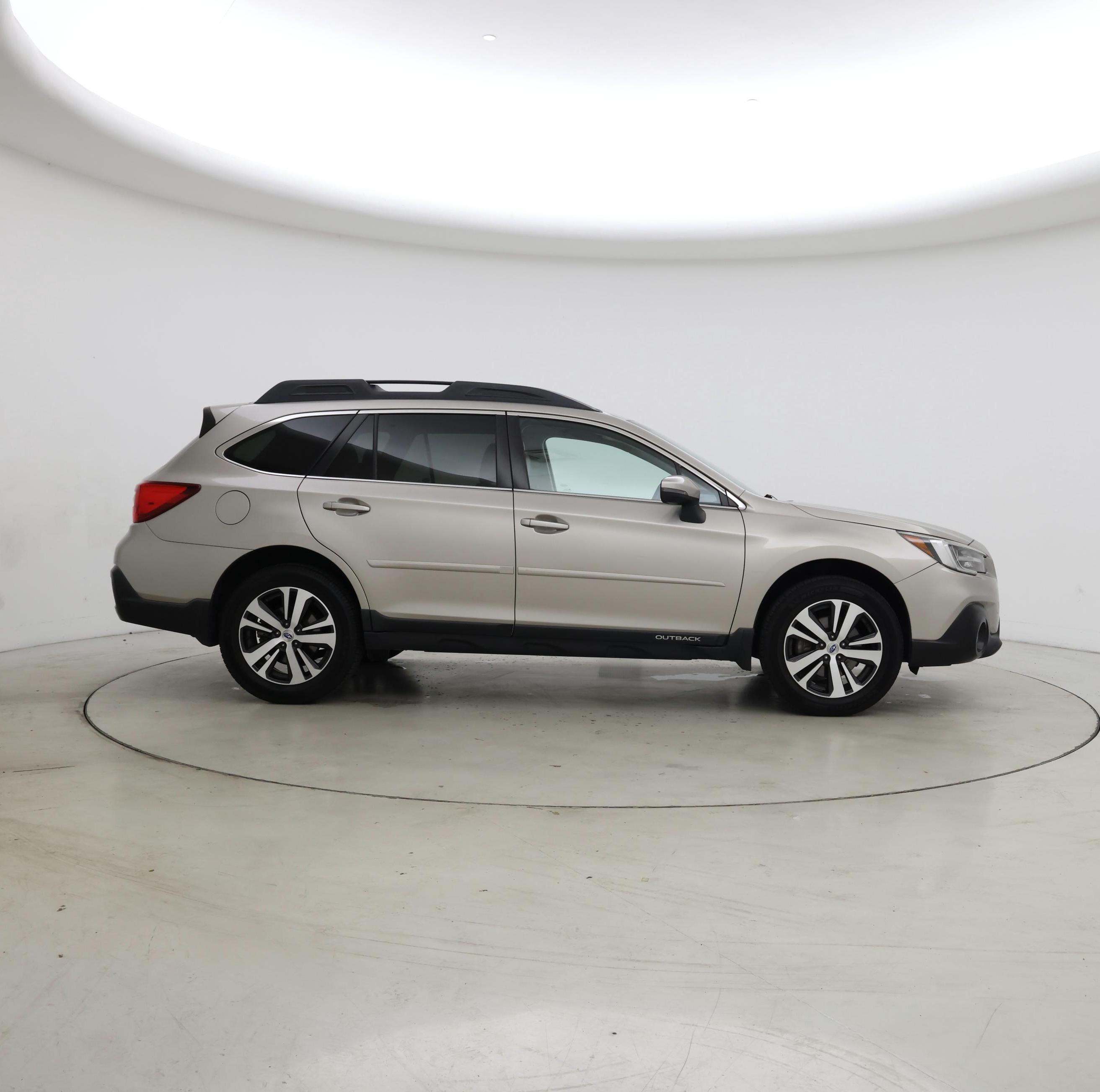 Thumbnail: 2019 Subaru Outback - 7