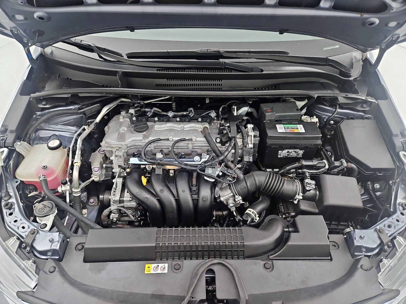 2022 Toyota Corolla LE - Photo 22