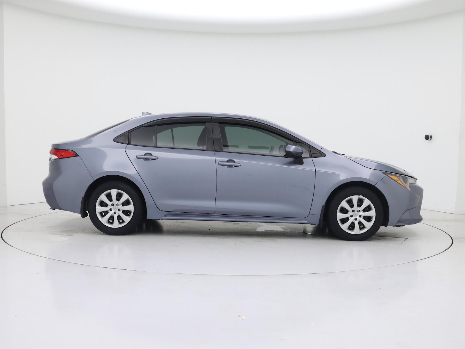 2022 Toyota Corolla LE - Photo 8