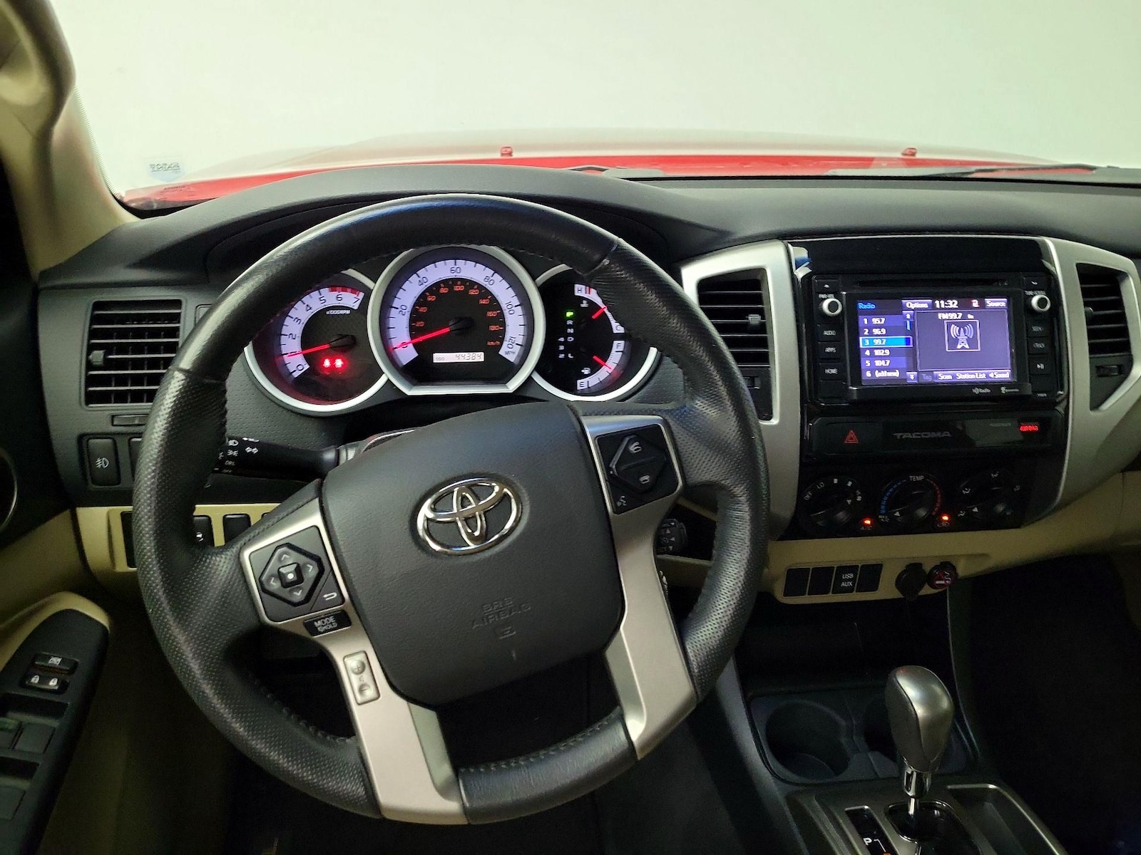 2015 Toyota Tacoma PreRunner - Photo 11