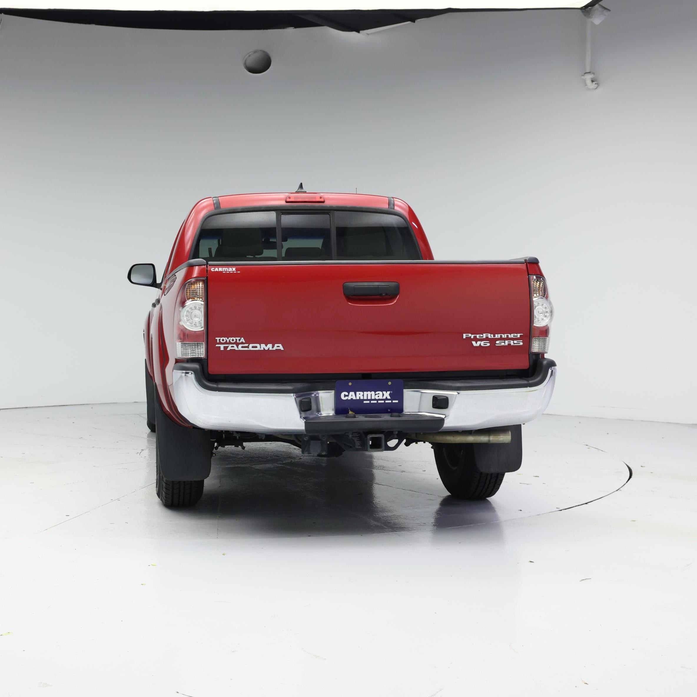 Thumbnail: 2015 Toyota Tacoma - 6