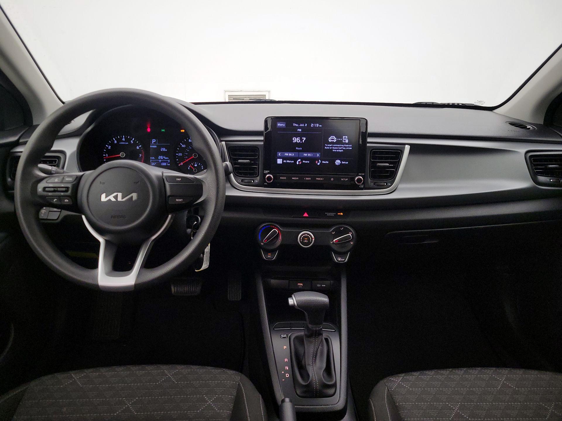Thumbnail: 2023 Kia Rio - 9