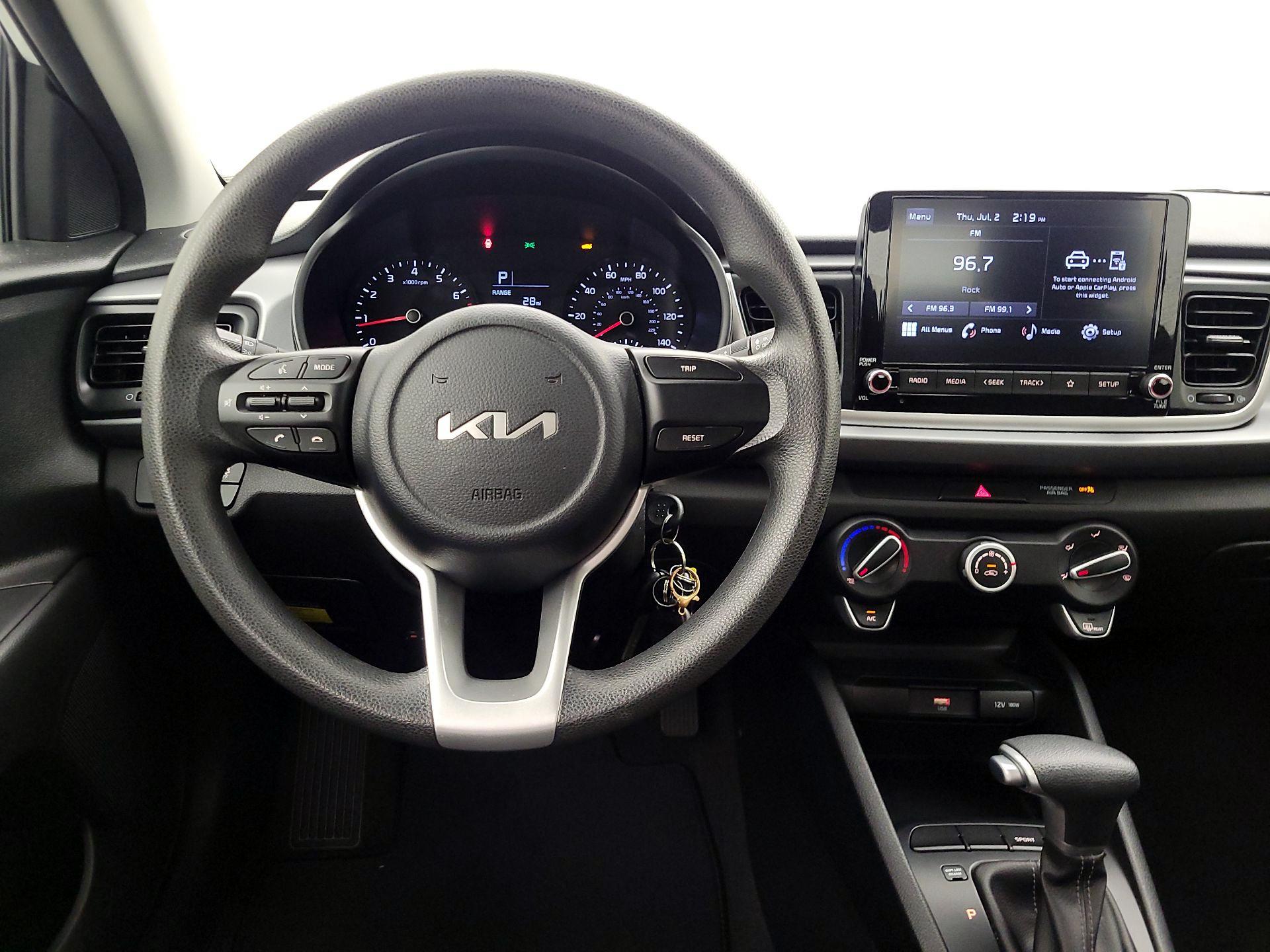 Thumbnail: 2023 Kia Rio - 10