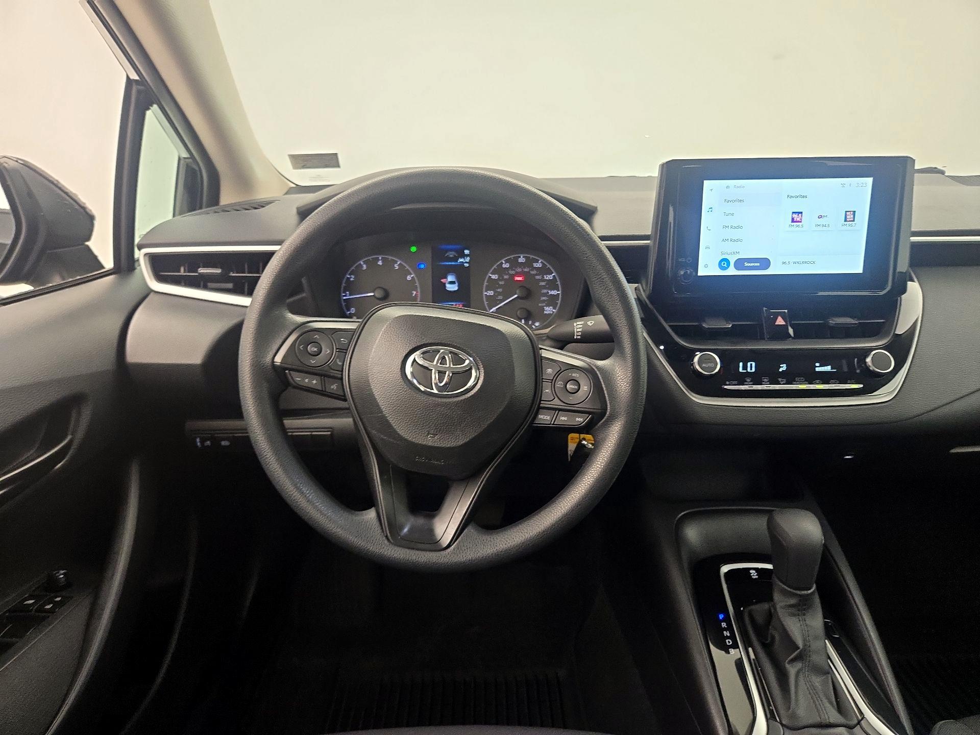 Thumbnail: 2025 Toyota Corolla - 10