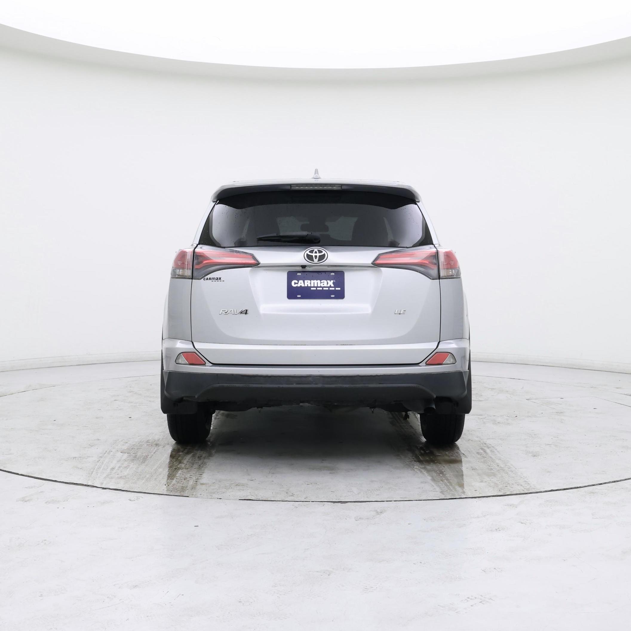 Thumbnail: 2018 Toyota RAV4 - 6